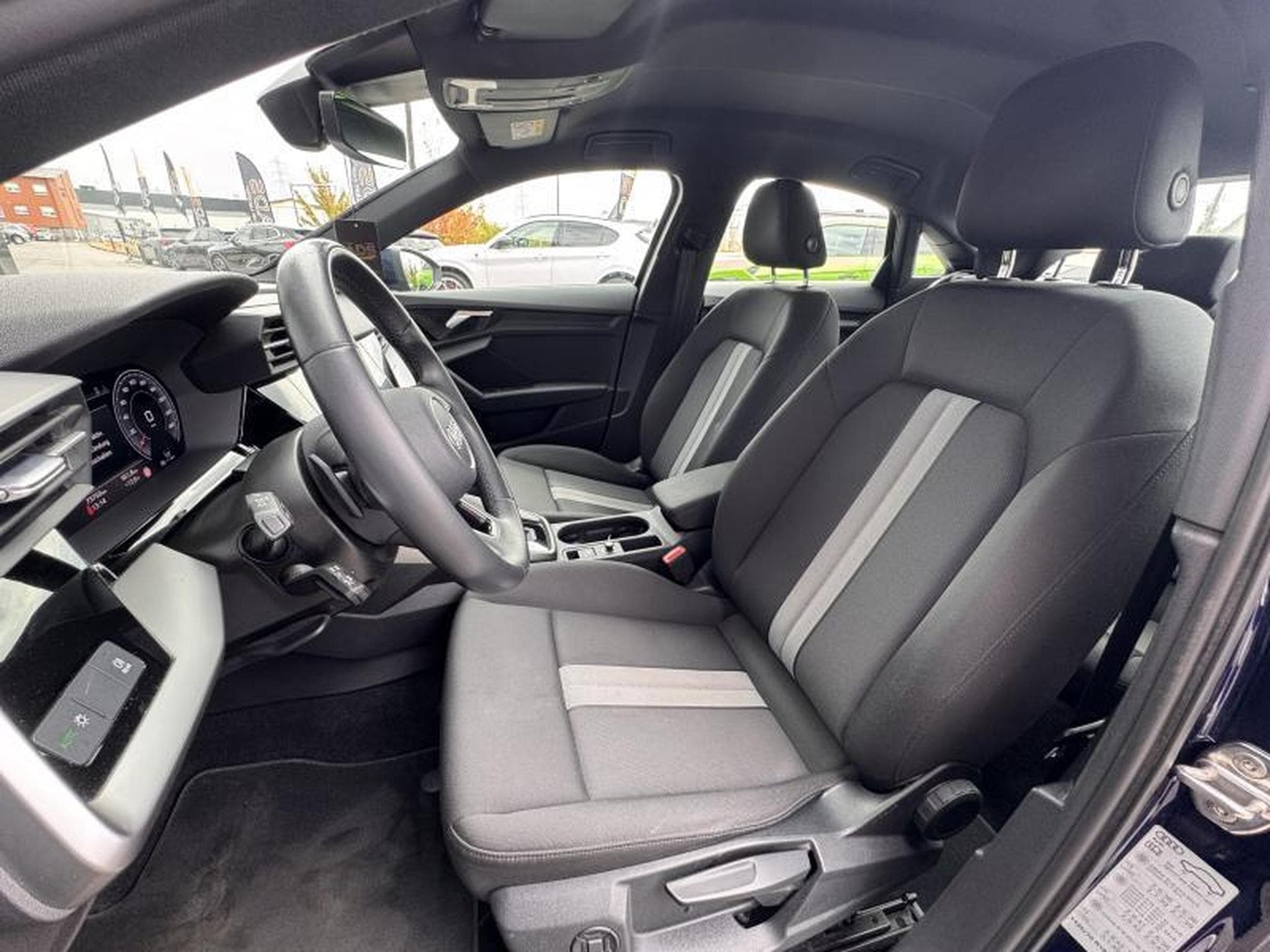 Audi A3 Berline S-Line GA AUDI 04.2027 2.0 TDI 150ch /Camera/Sièges (2022) - Foto 7
