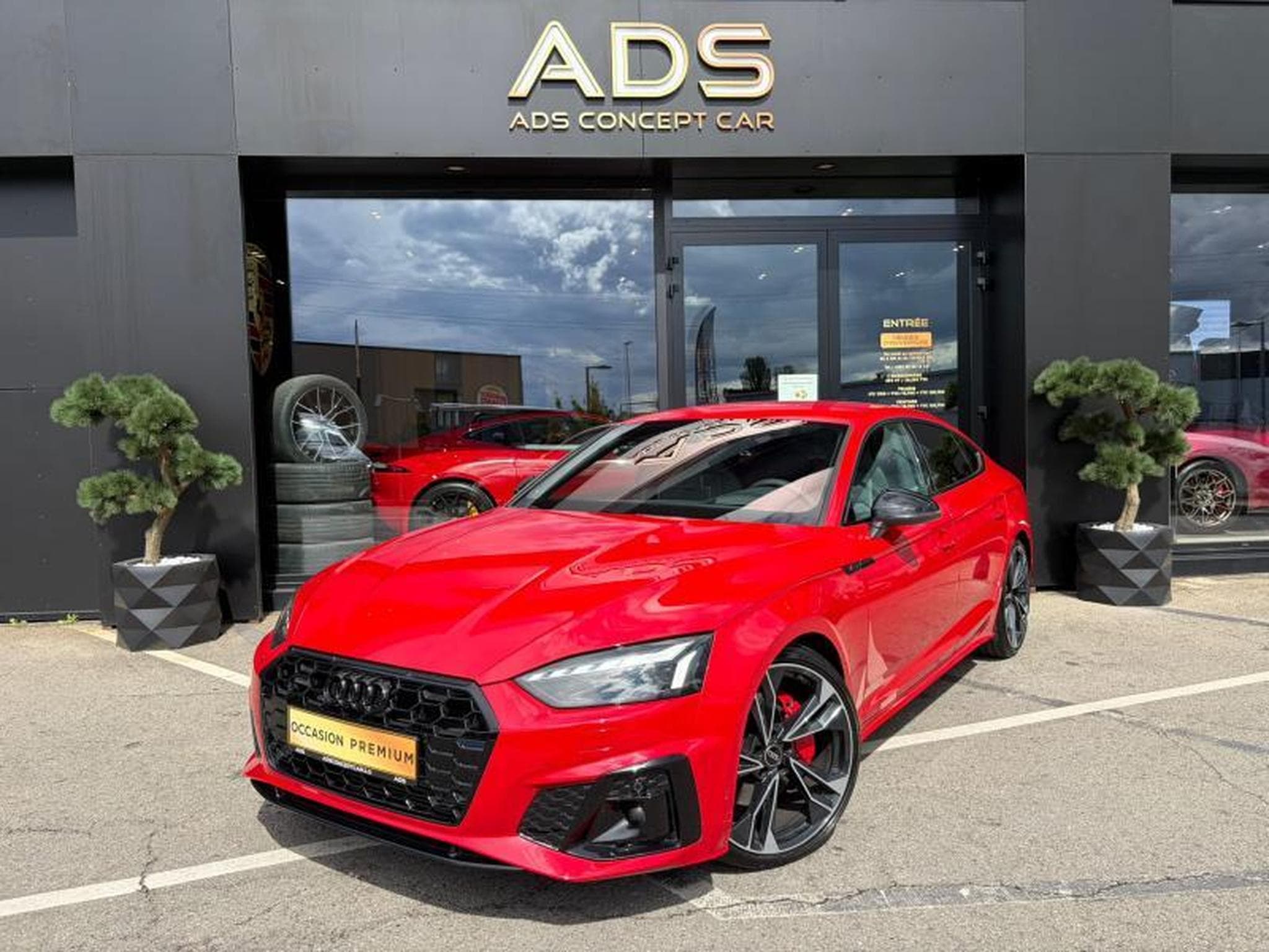 Audi A5 Sportback S-Line 2.0 45 TFSI 265ch /Attelage/Camera/Sièges é (2024) - Photo 2