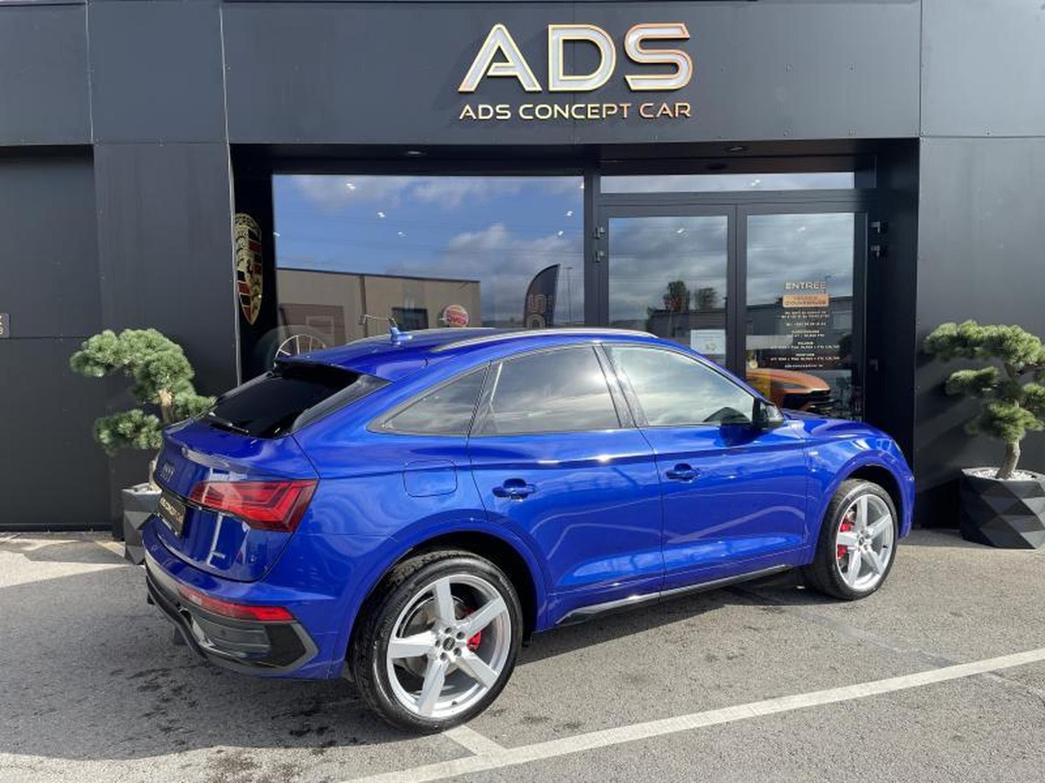 Audi Q5 Sportback S line 2.0L 40 TDI 204ch /Attelage/Jantes 21\'/Siè (2022) - Photo 3