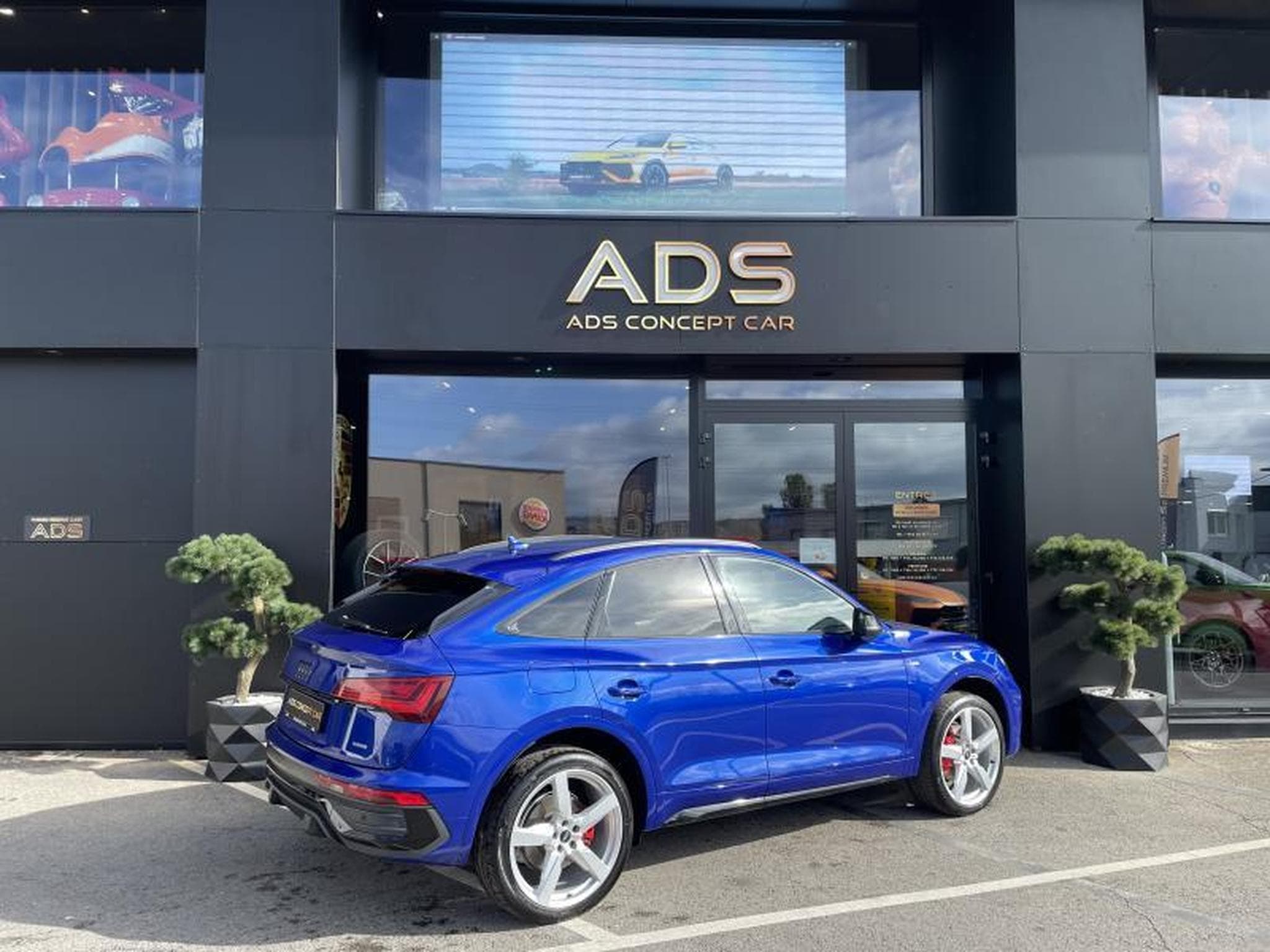 Audi Q5 Sportback S line 2.0L 40 TDI 204ch /Attelage/Jantes 21\'/Siè (2022) - Photo 13