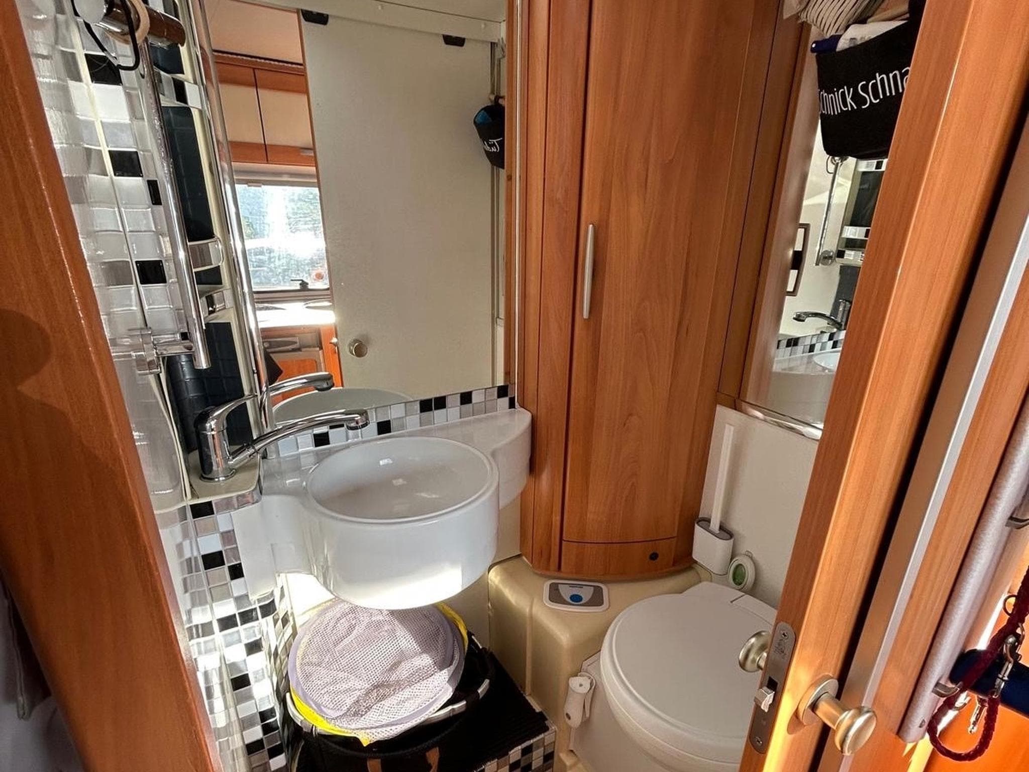 Ford Transit Hymer EX522 (2009) - Photo 10