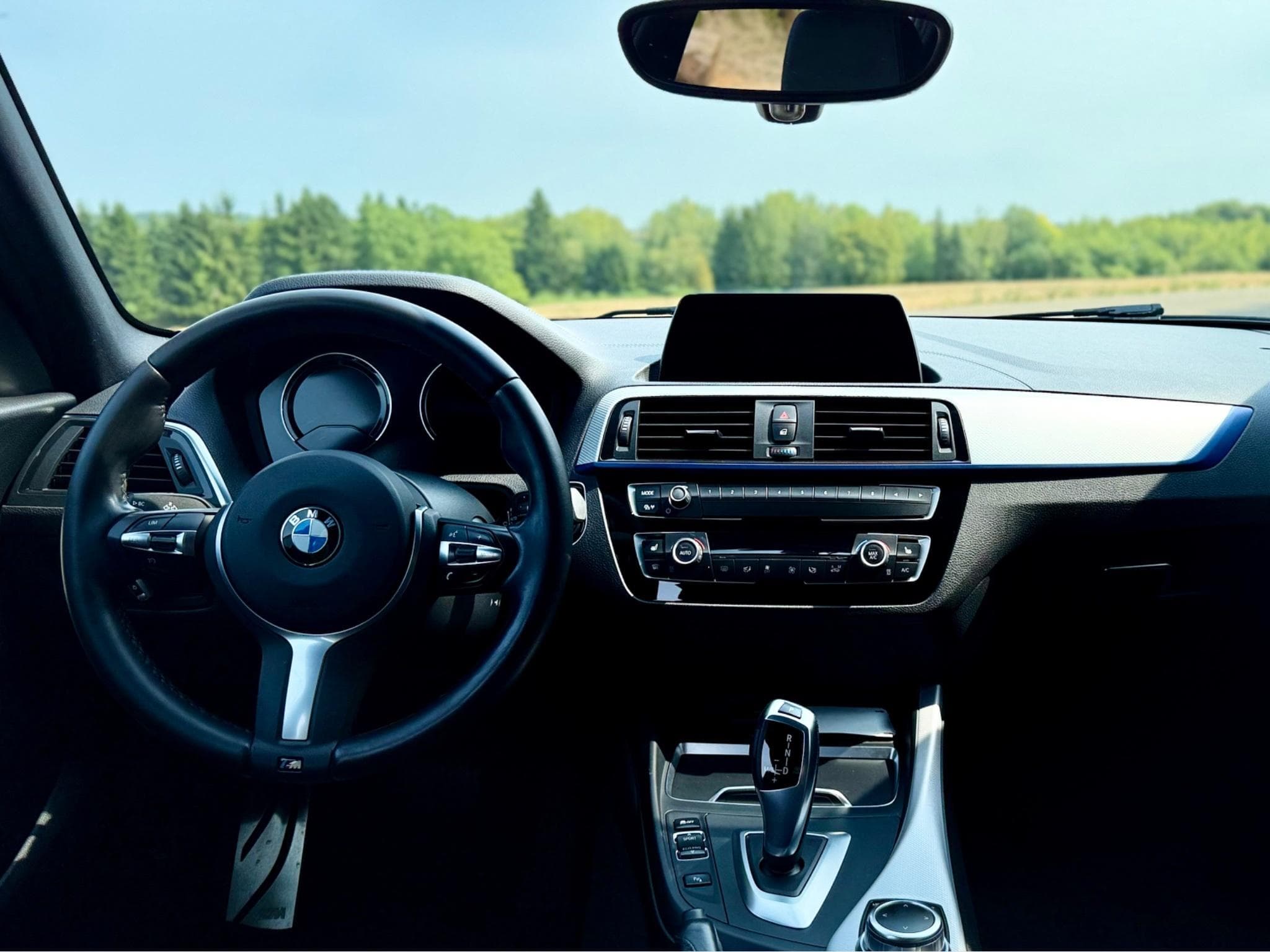 BMW 125 BMW 125iA M Sport Shadow Line (2019) - Photo 5
