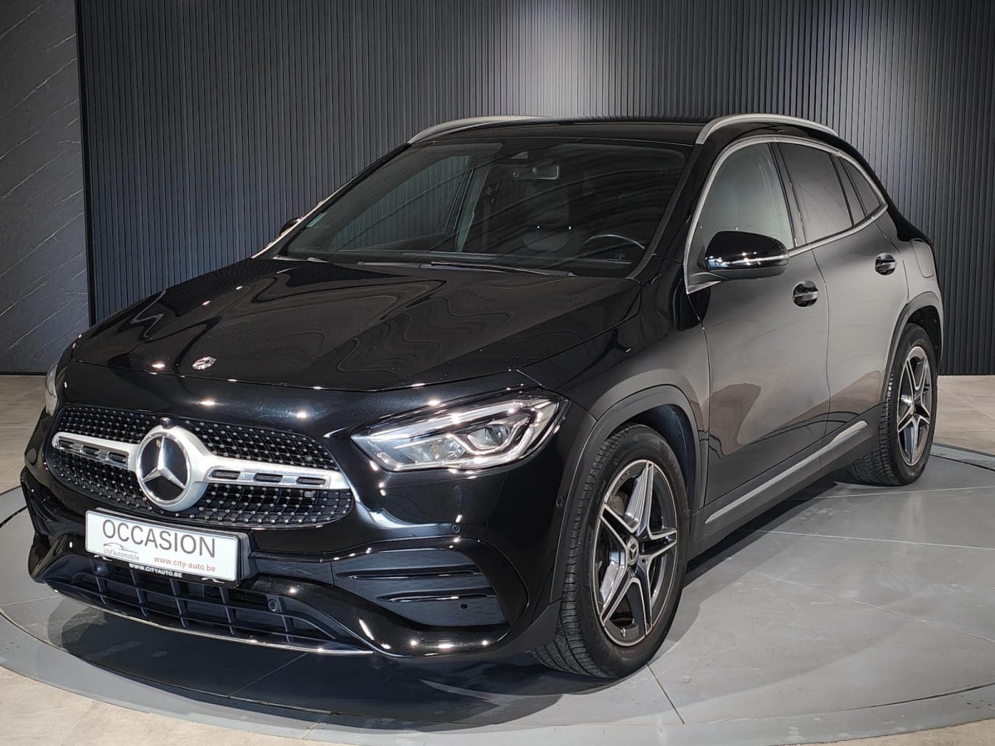 Mercedes GLA 200 GLA 200 7G-DCT PACK AMG CARPLAY GPS SIEGE CHAUFFANTS (2021) - Foto 6