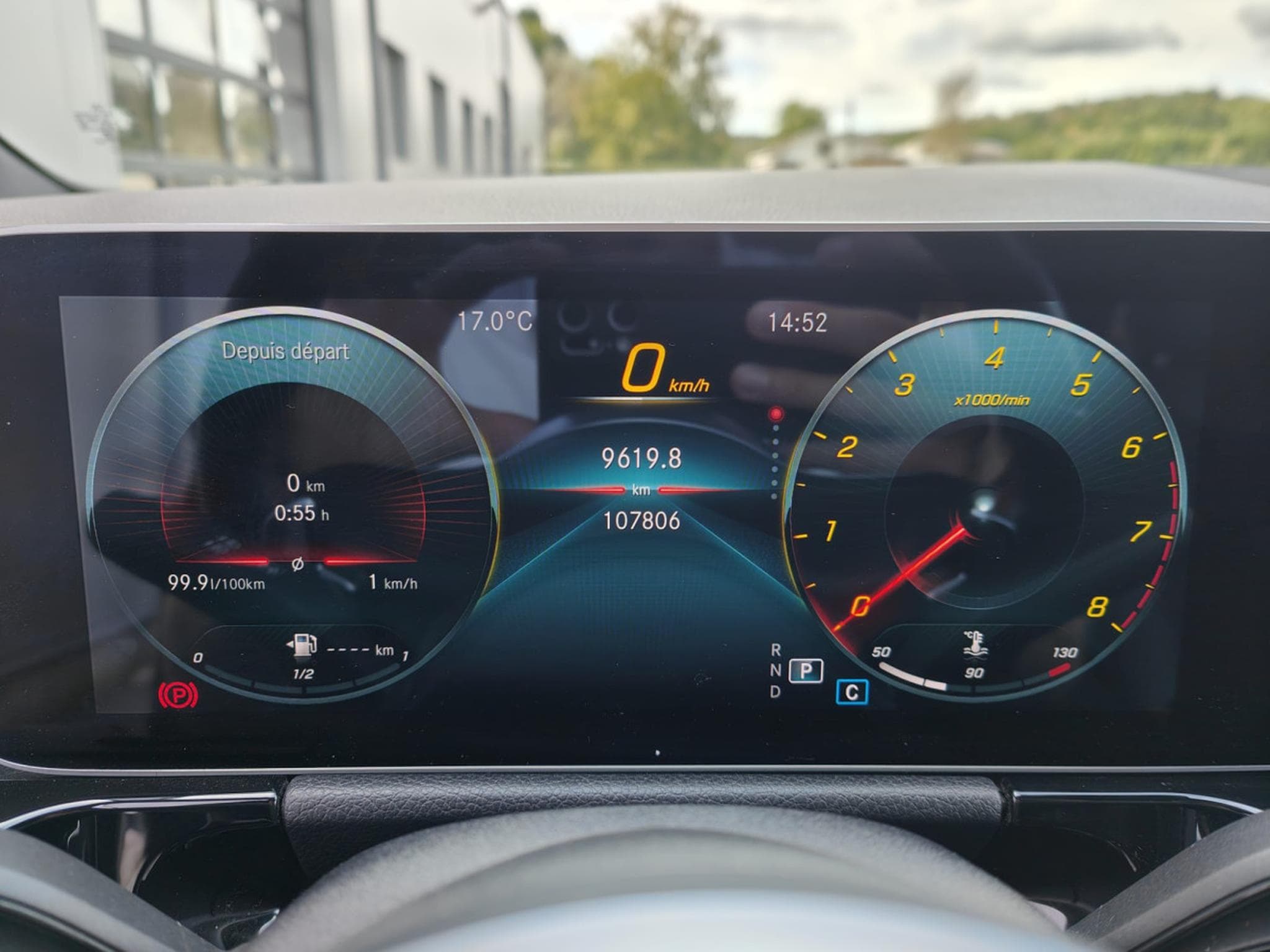 Mercedes GLA 200 GLA 200 7G-DCT PACK AMG CARPLAY GPS SIEGE CHAUFFANTS (2021) - Foto 20