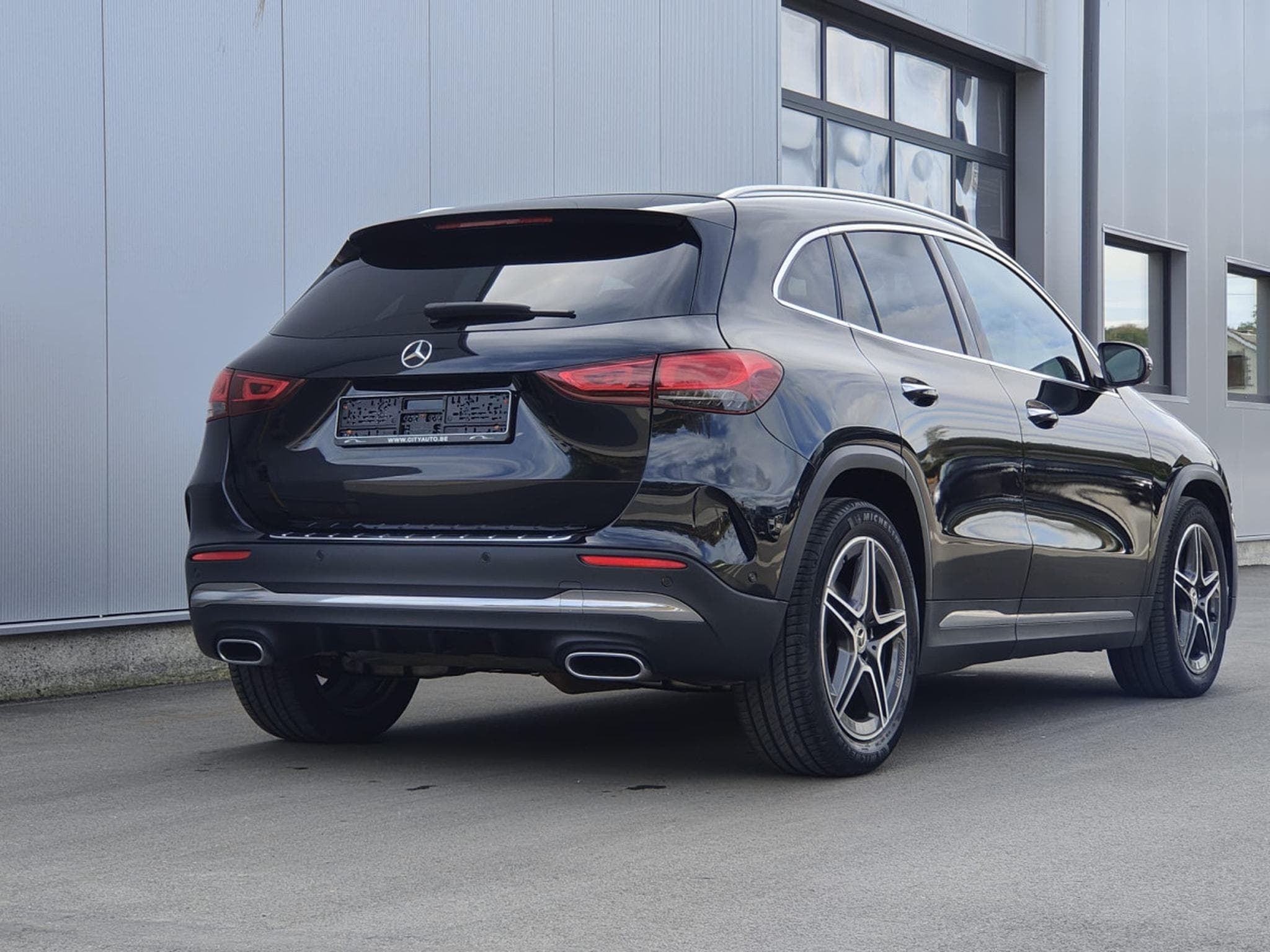 Mercedes GLA 200 GLA 200 7G-DCT PACK AMG CARPLAY GPS SIEGE CHAUFFANTS (2021) - Foto 26