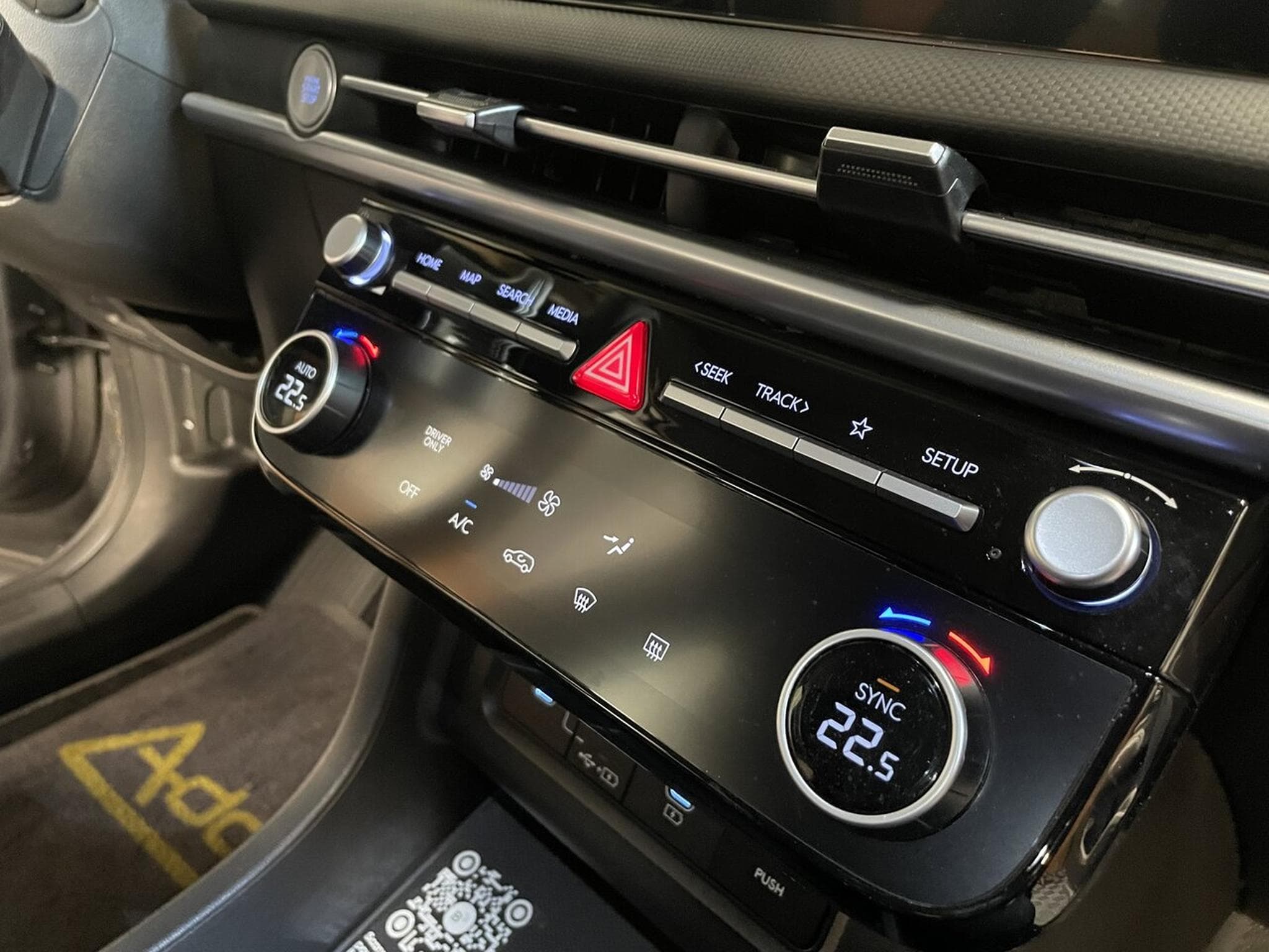 Hyundai Tucson 1.6 T-GDi HYBRID 215 INTUITIVE (2024) - Photo 7