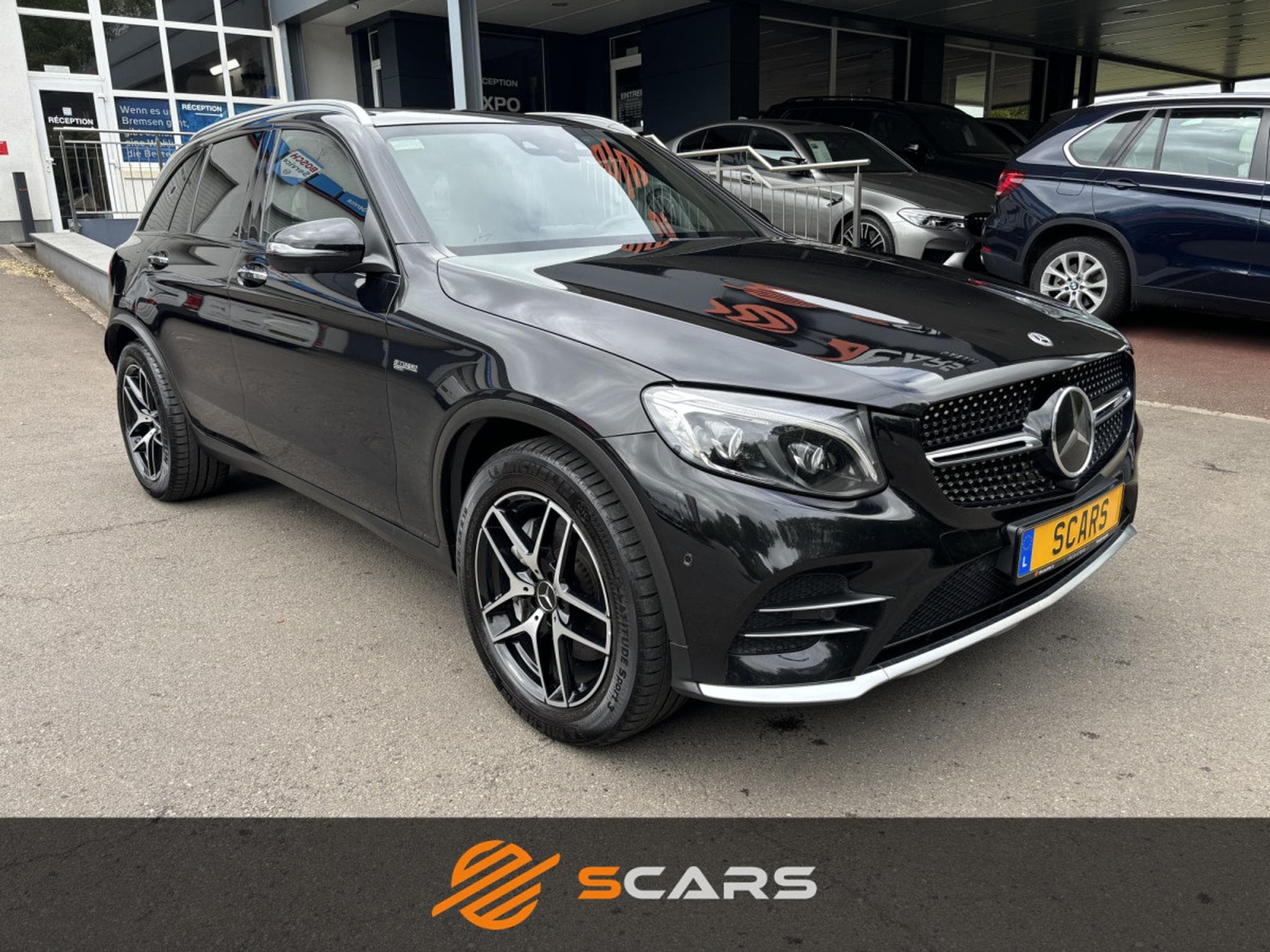 Mercedes GLC 43 AMG Bi-Turbo 4Matic 367cv Night Pack (2018) - Foto 2