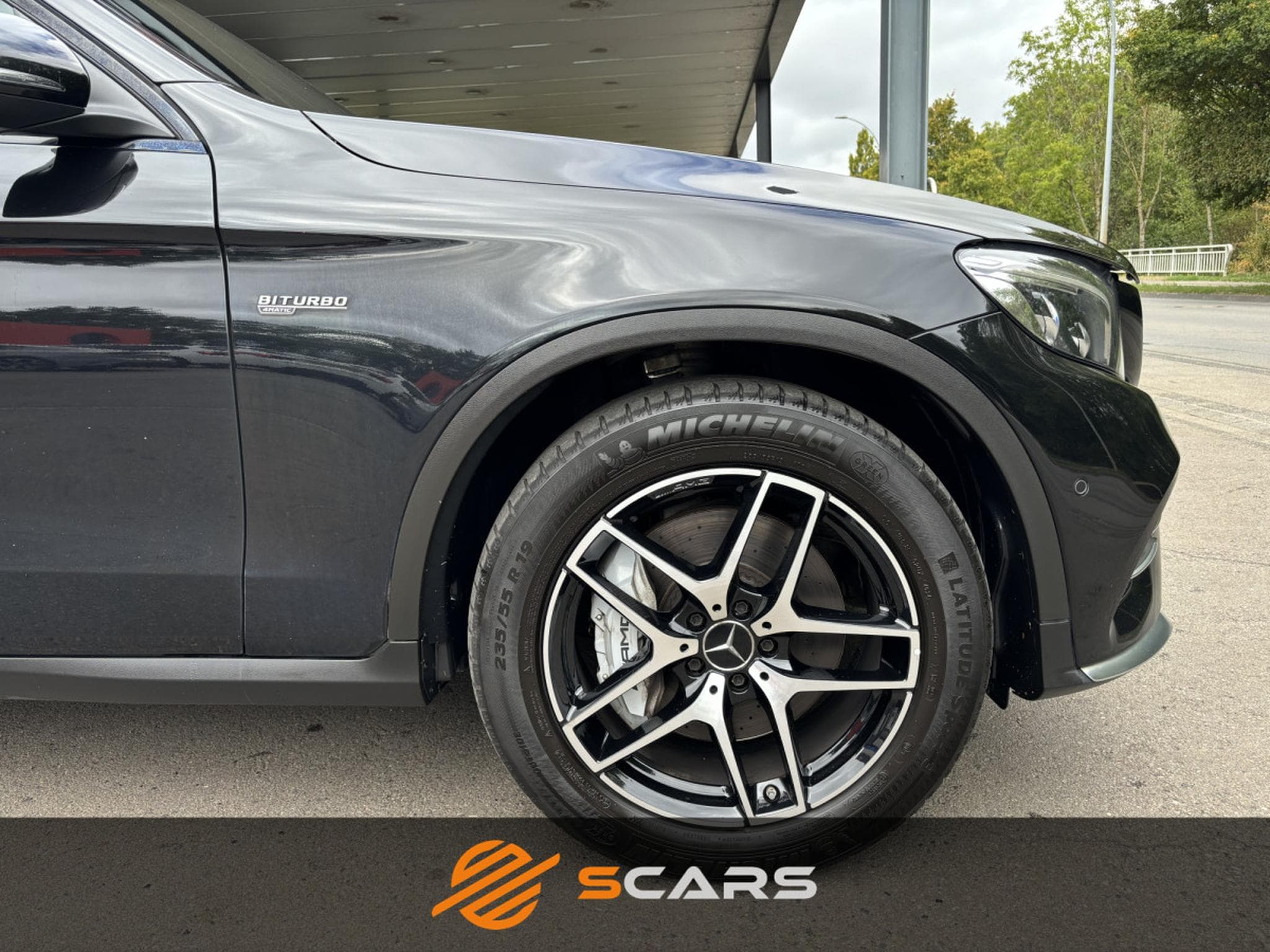 Mercedes GLC 43 AMG Bi-Turbo 4Matic 367cv Night Pack (2018) - Foto 19