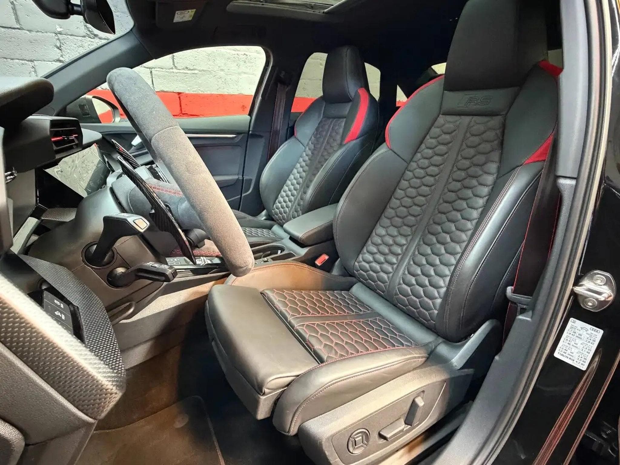 Audi RS3 Limousine 400 CV QUATTRO (2025) - Photo 8