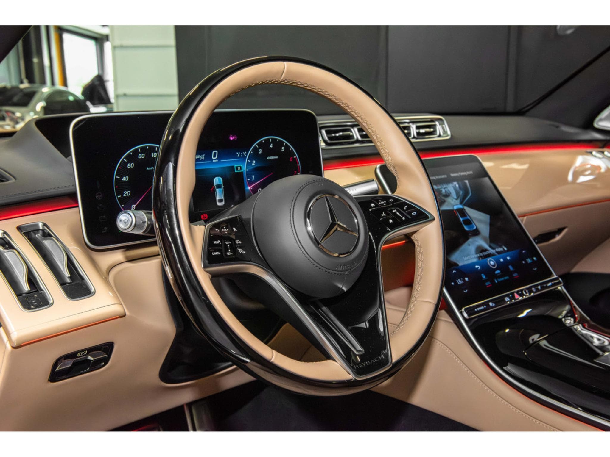 Mercedes S 680 Maybach Maybach S680 4M VIRGIL ABLOH EDITION LIMITED 1 OF 150 (2023) - Foto 16