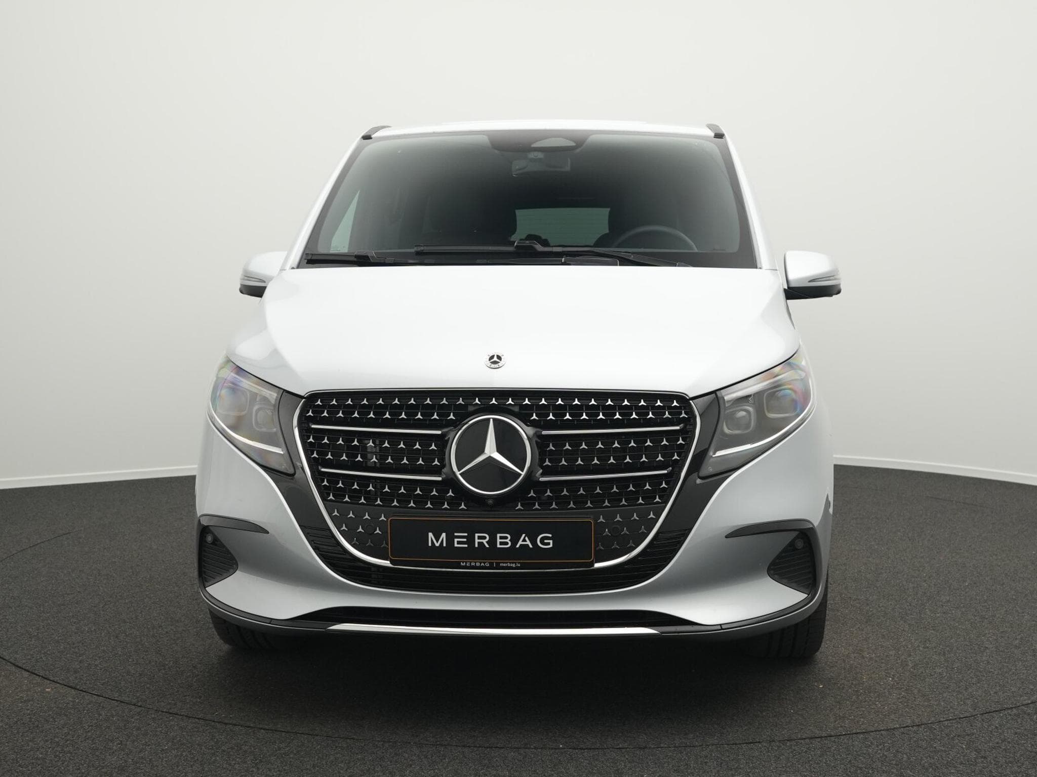 Mercedes V d 4MATIC AVANTGARDE Lang (2026) - Photo 2