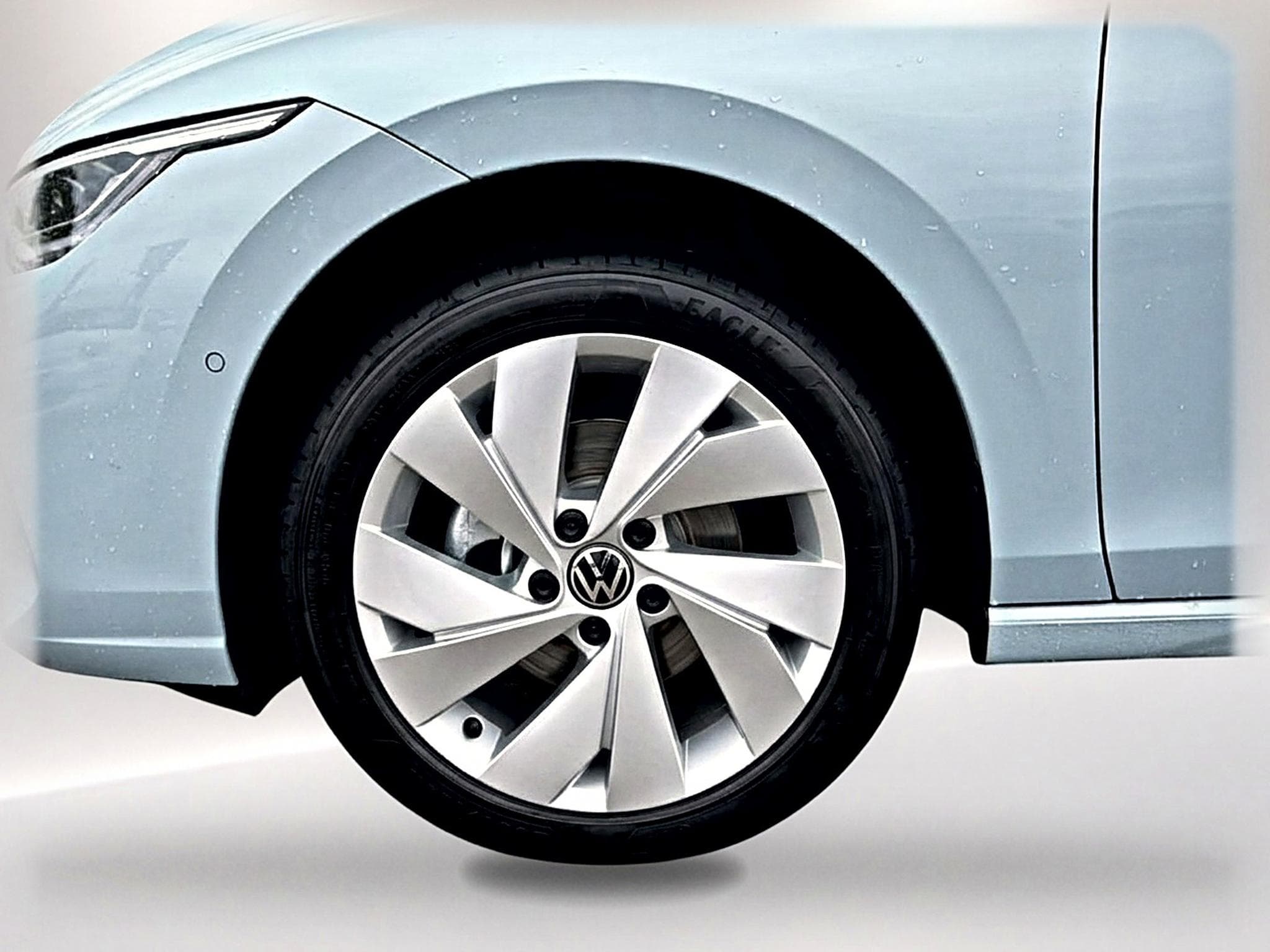VW GOLF VIII 1.5 ETSI EVO2 116 LIFE DSG7 (2026) - Photo 9