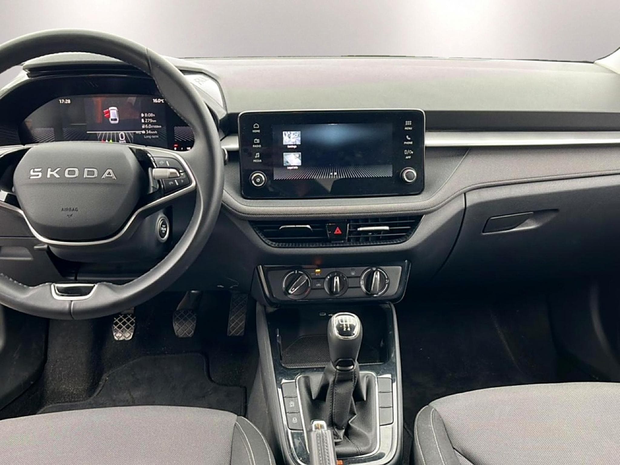 Skoda FABIA 1.0 TSI EVO2 95 SELECTION (2025) - Photo 10