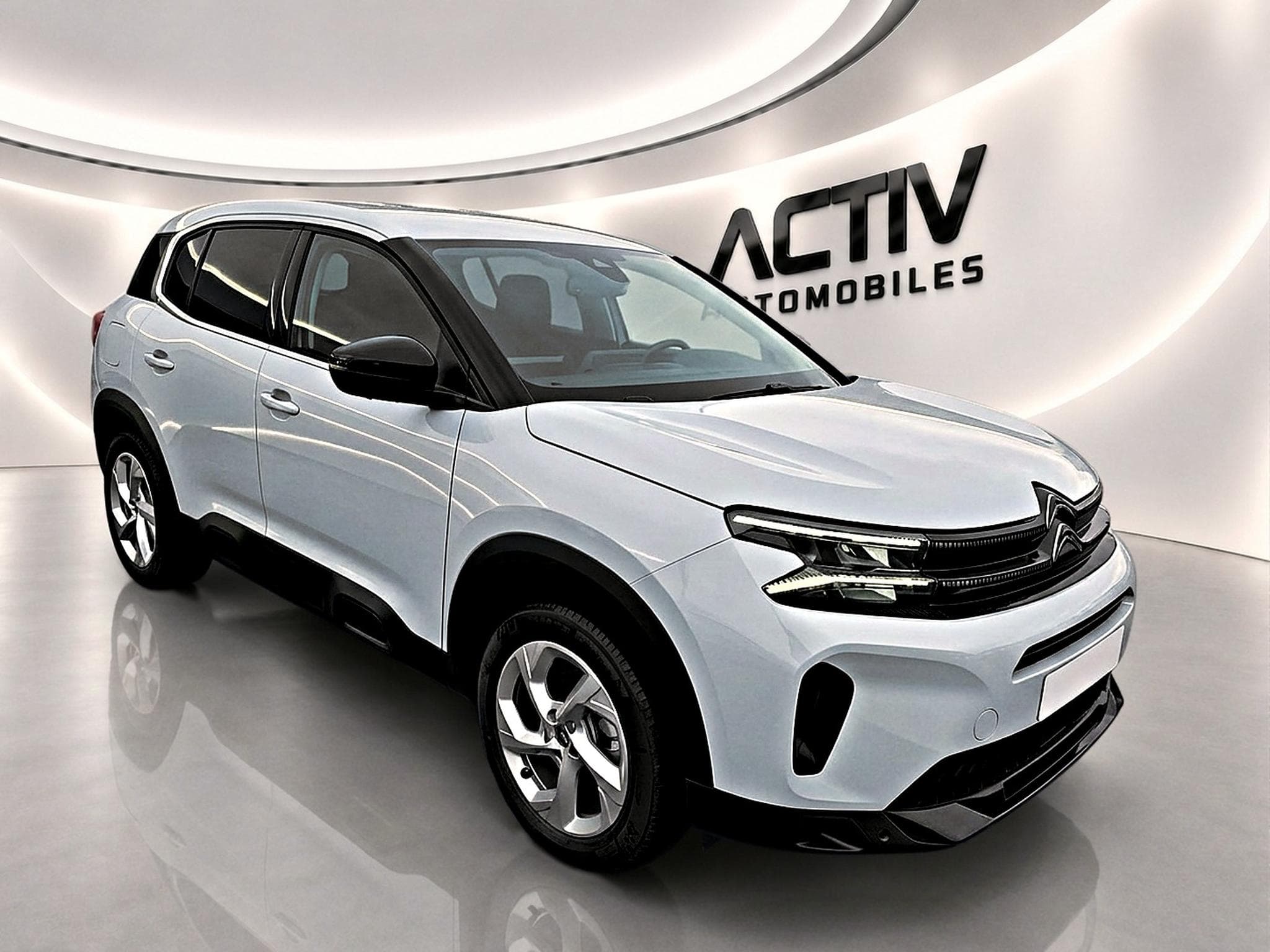 Citroën C5 AIRCROSS 1.2 HYBRIDE 145 PLUS E-DCS6 (2024) - Photo 3