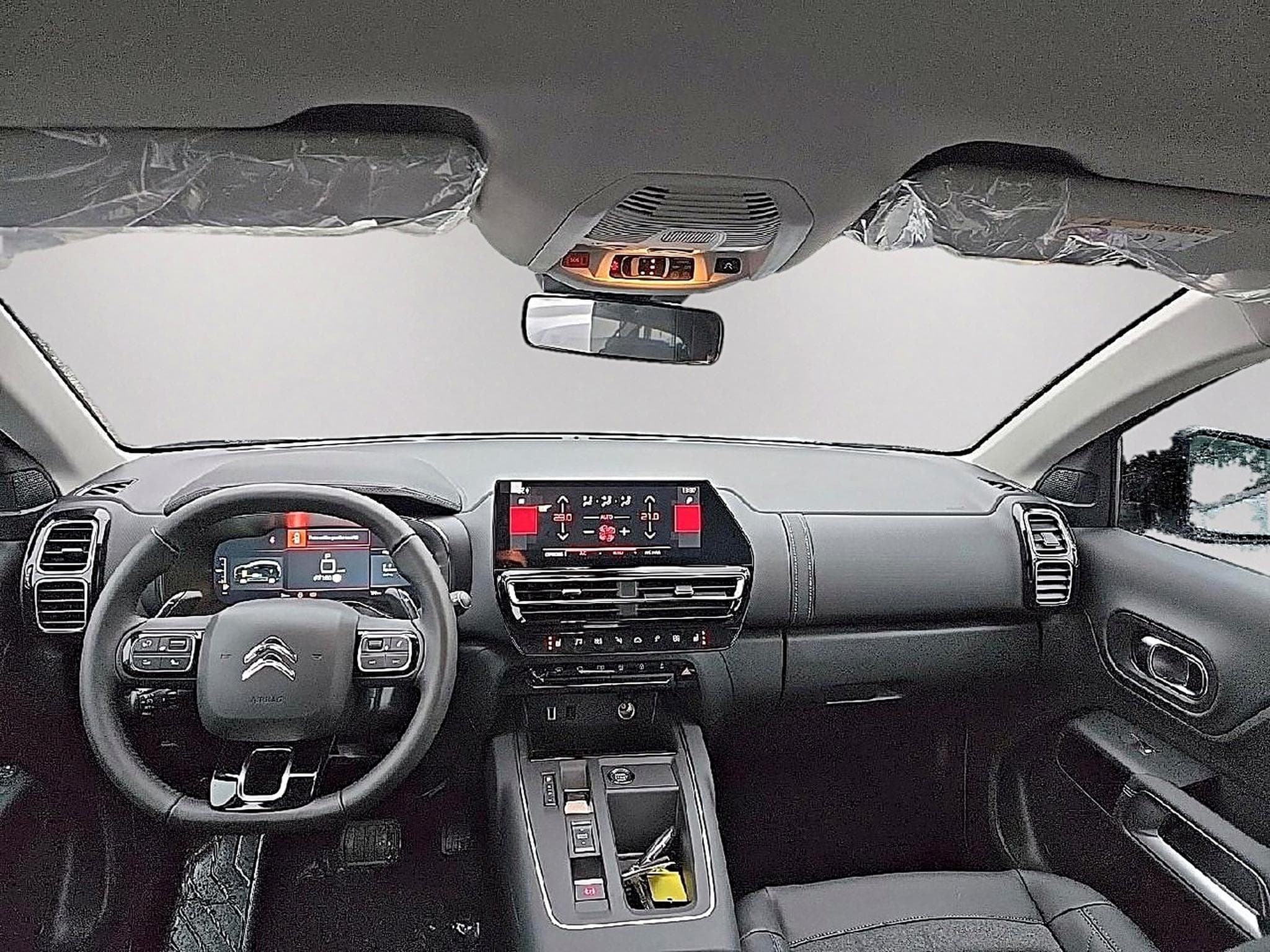 Citroën C5 AIRCROSS 1.2 HYBRIDE 145 PLUS E-DCS6 (2024) - Photo 10