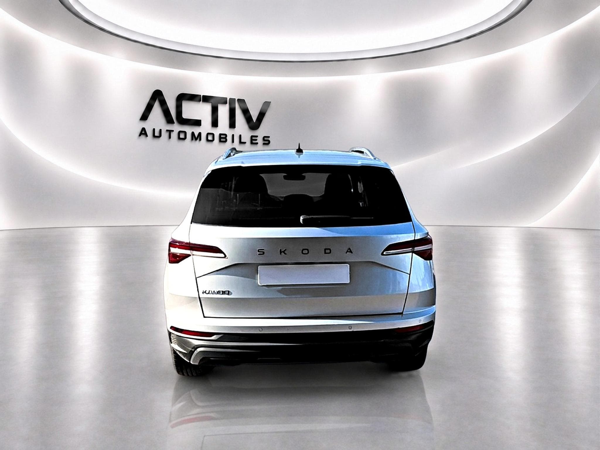 Skoda KAROQ 1.5 TSI 150 SELECTION DSG7 (2025) - Foto 6