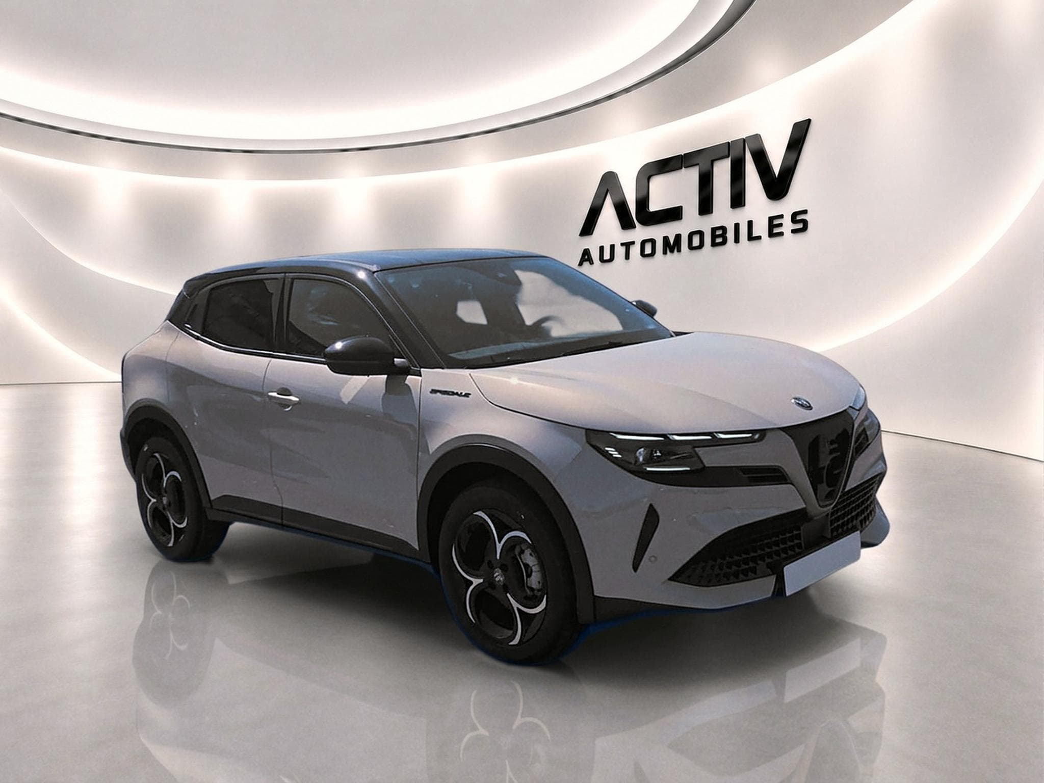 Alfa-Romeo JUNIOR 1.2 IBRIDA 145 SPECIALE E-DCT6 (2026) - Foto 3