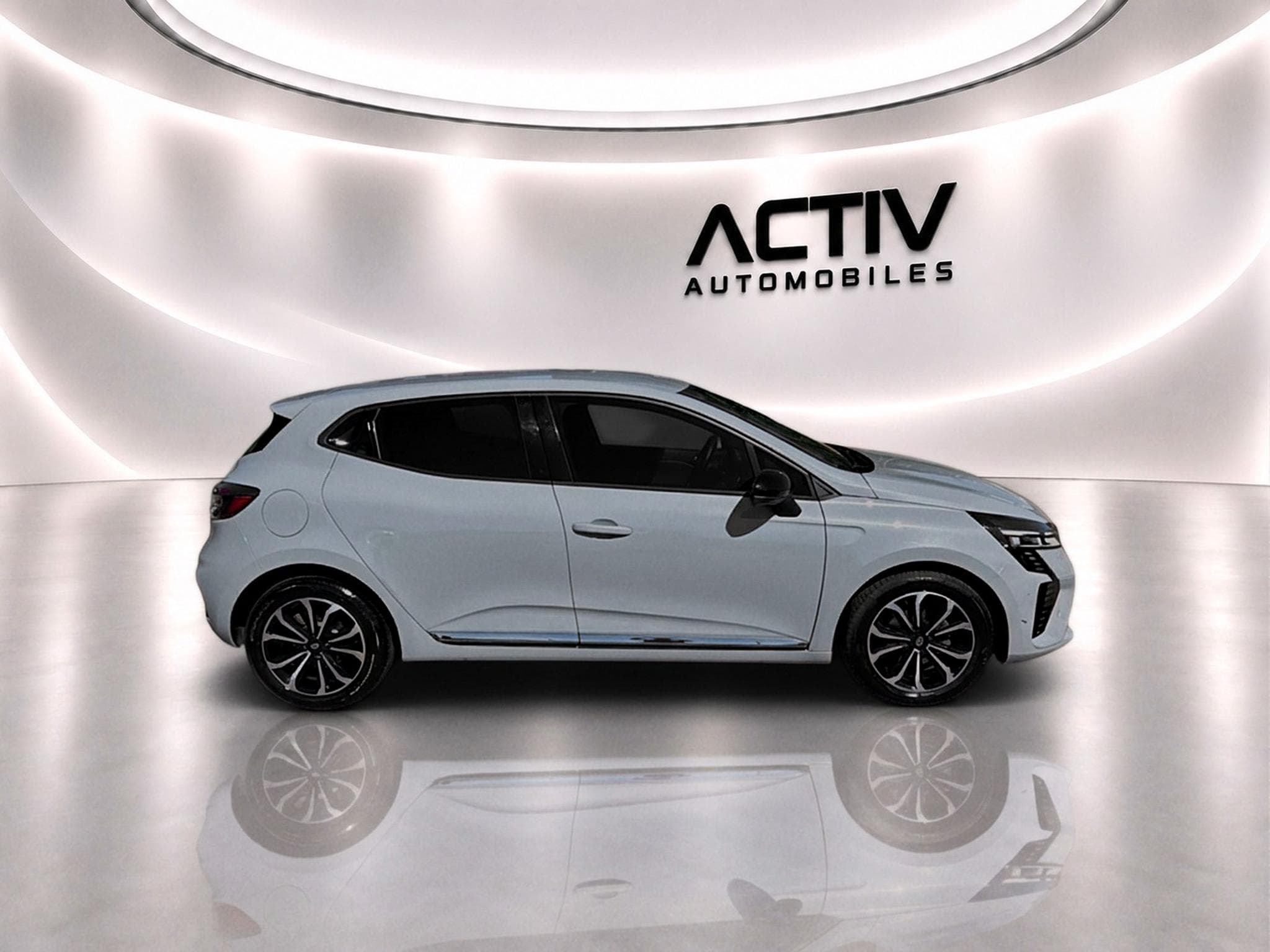 Renault Clio 1.0 TCE 90 TECHNO (2025) - Photo 8