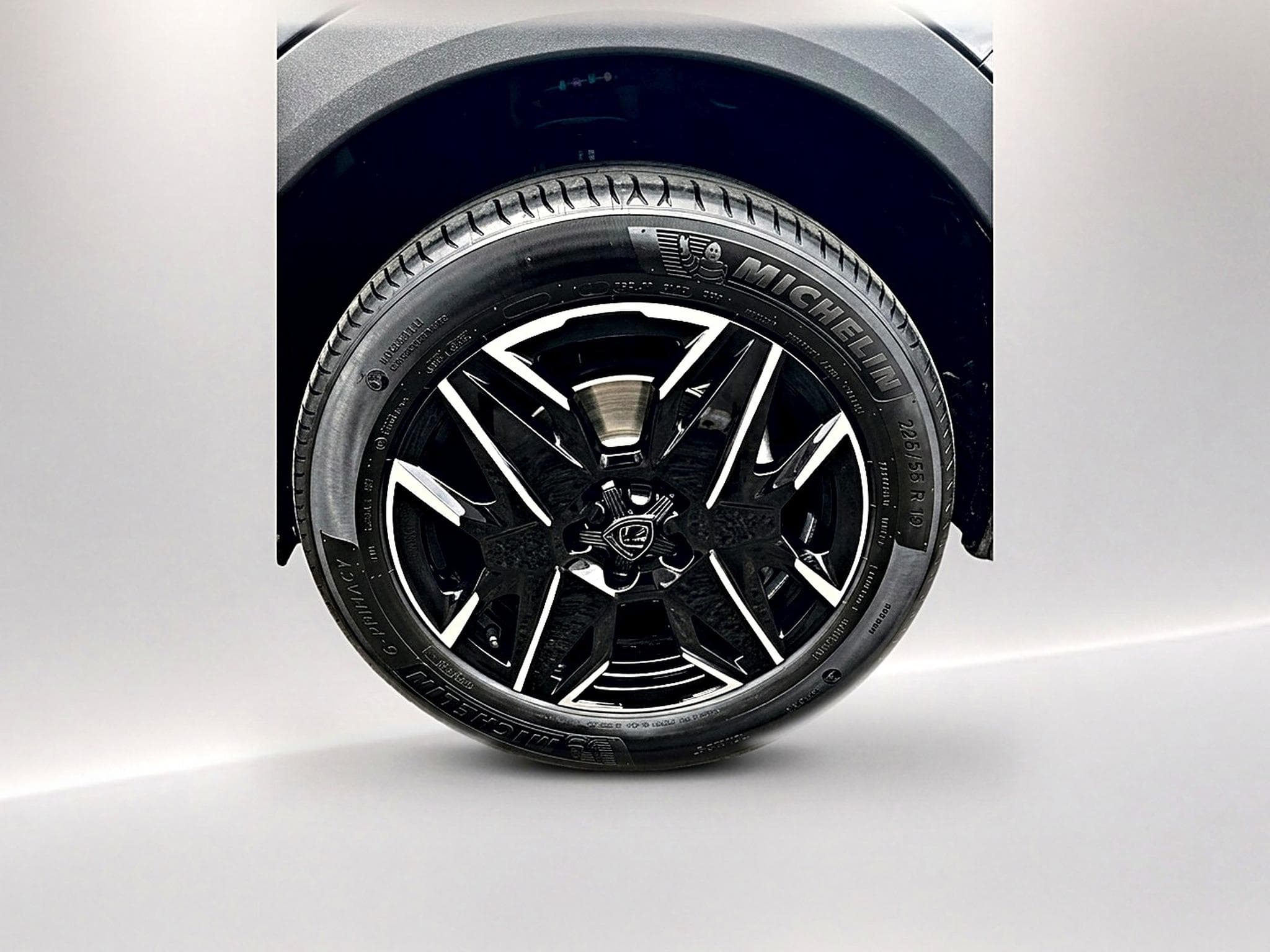 Peugeot 3008 1.2 HYBRID 136 GT E-DCS6 (2025) - Photo 7