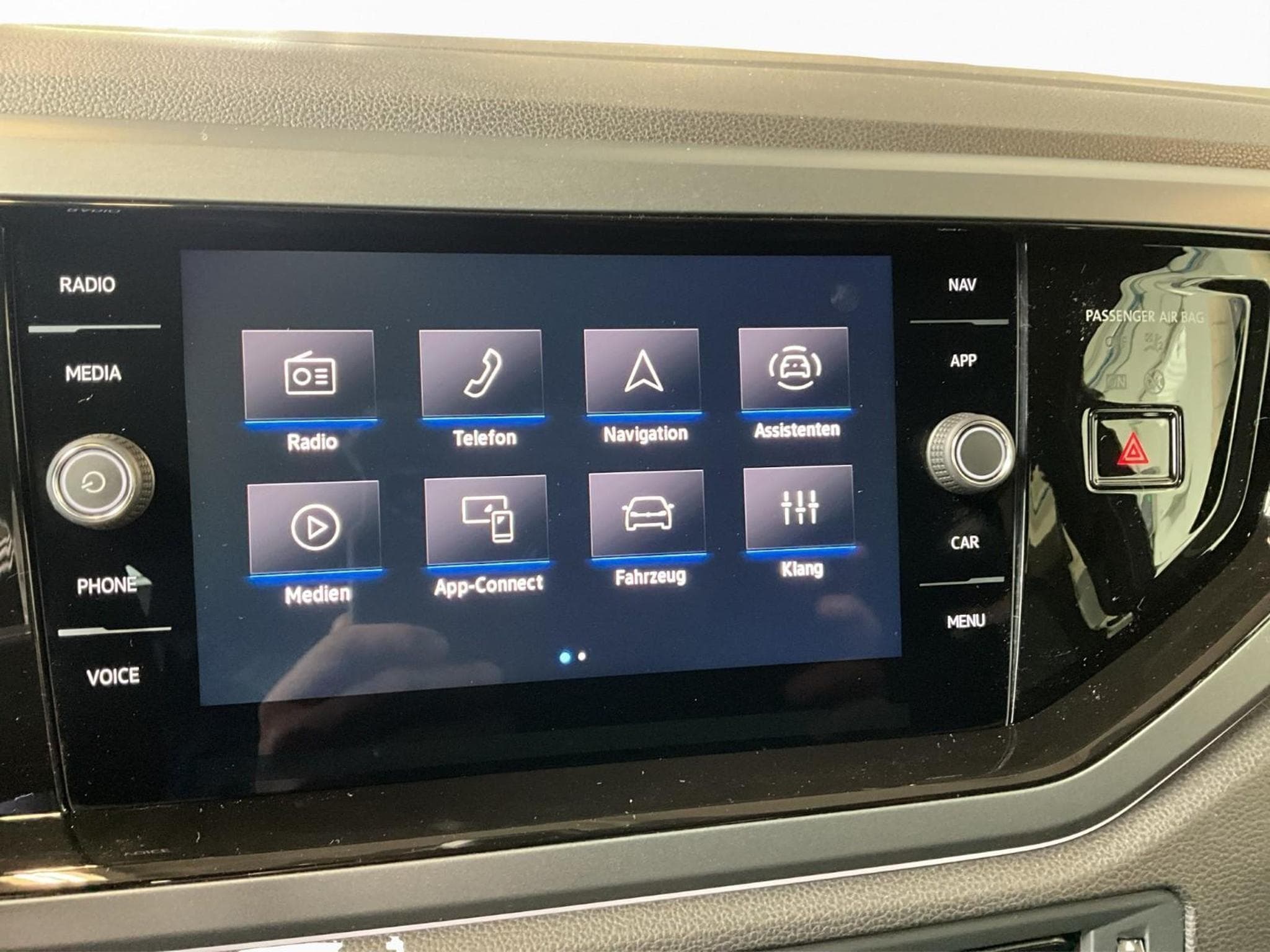 VW Polo R-Line+DSG+P.Assistance+P.Lumiere+Air-Care-Climatronic (2025) - Photo 13