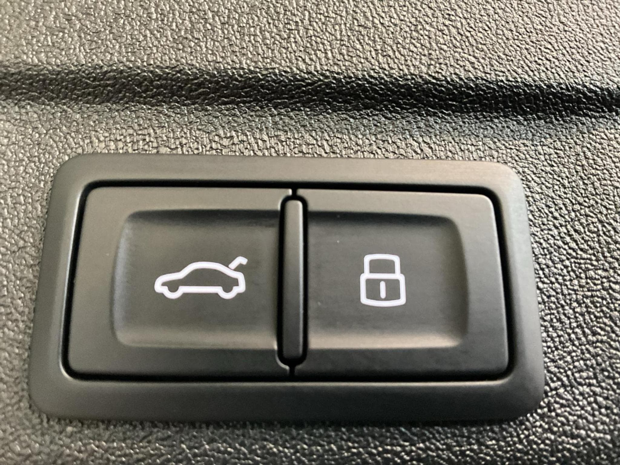 Audi A5 Avant+PHEV+Quattro+S-Tronic+Tech-Plus+P.Business+LED+NAVI (2026) - Photo 18