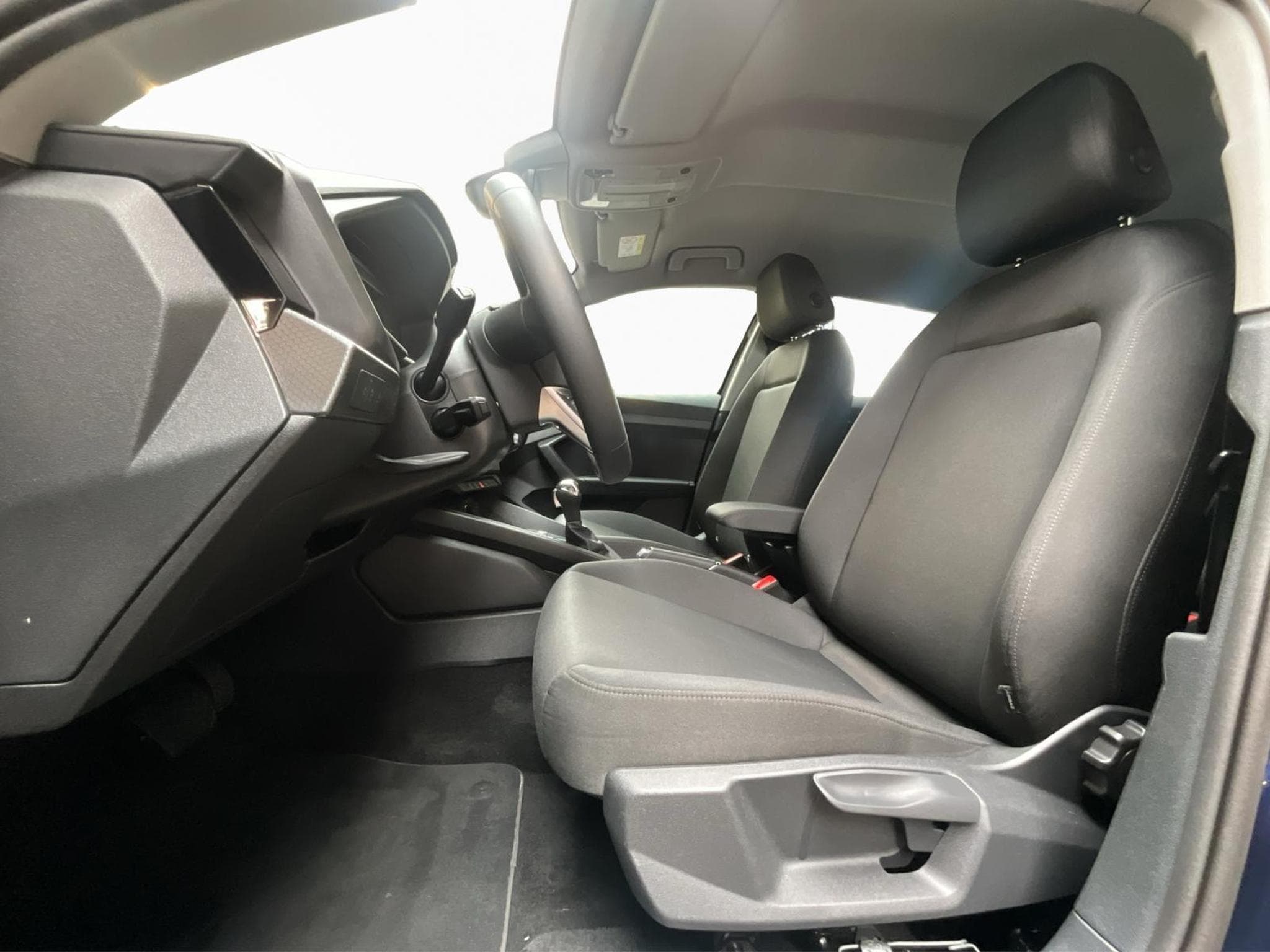 Audi A1 SB+Advanced+S-Tronic+P.Business+Led+P.Assistance+Led+Navi (2025) - Photo 9