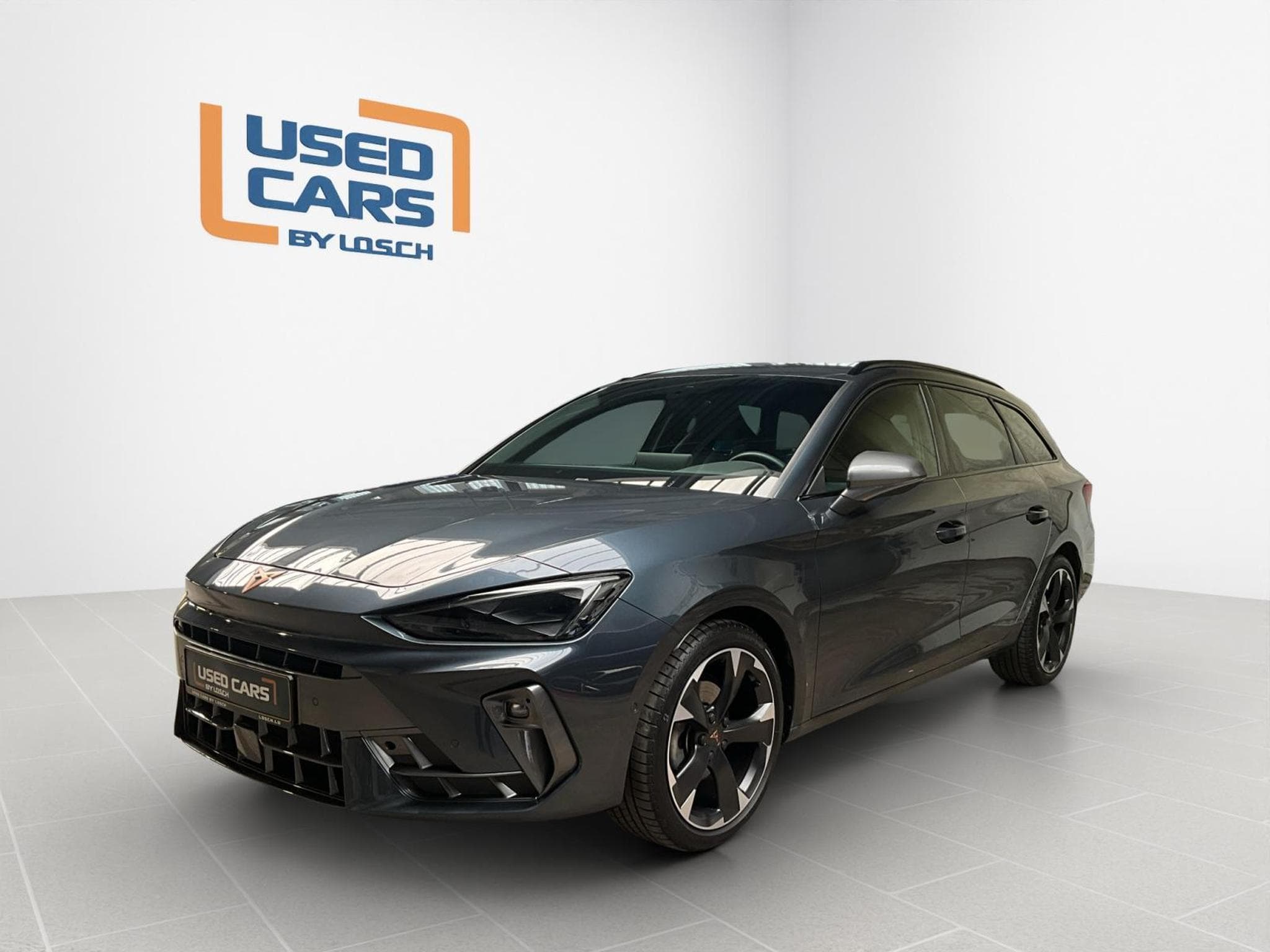 Cupra Leon Pure-Performance+DSG+Sennheiser+AHK+Dynamic-Design (2025) - Foto 1