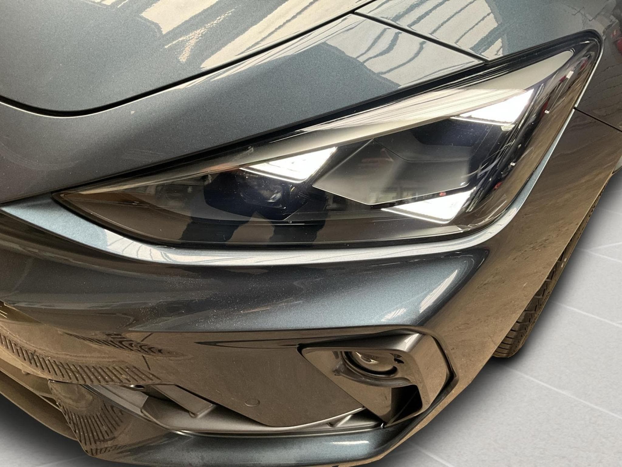 Cupra Leon Pure-Performance+DSG+Sennheiser+AHK+Dynamic-Design (2025) - Foto 17