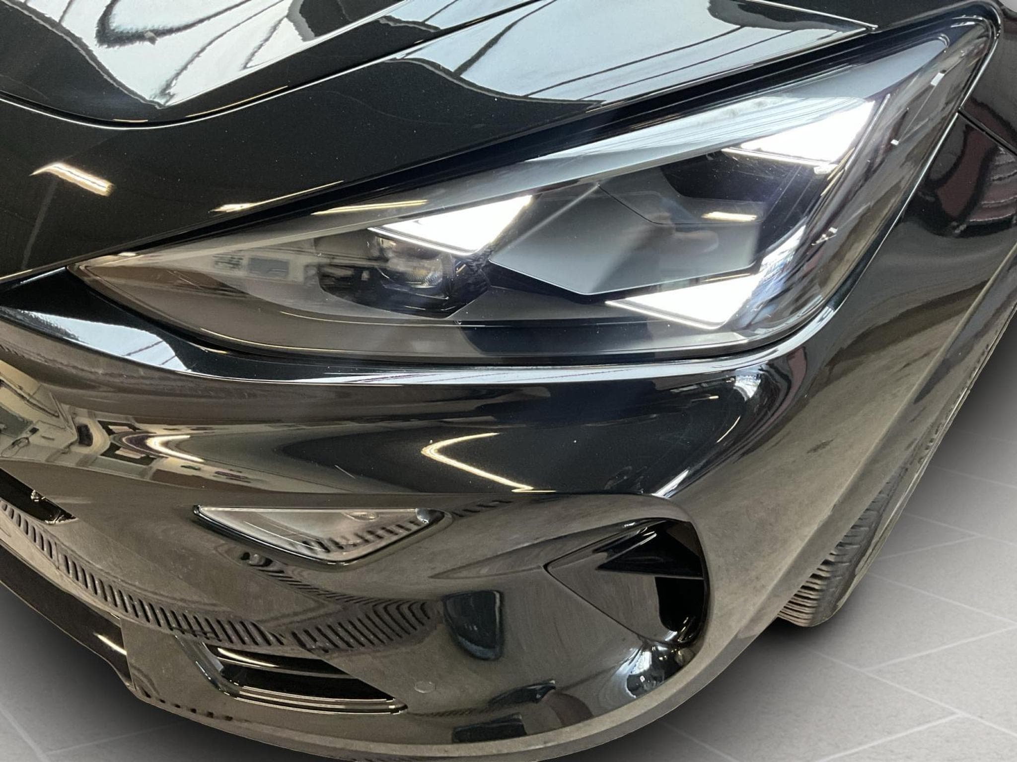 Cupra Formentor DSG+Pure-Performance+Sennheiser+AHK+Dynamic-Design+LM18 (2025) - Photo 17
