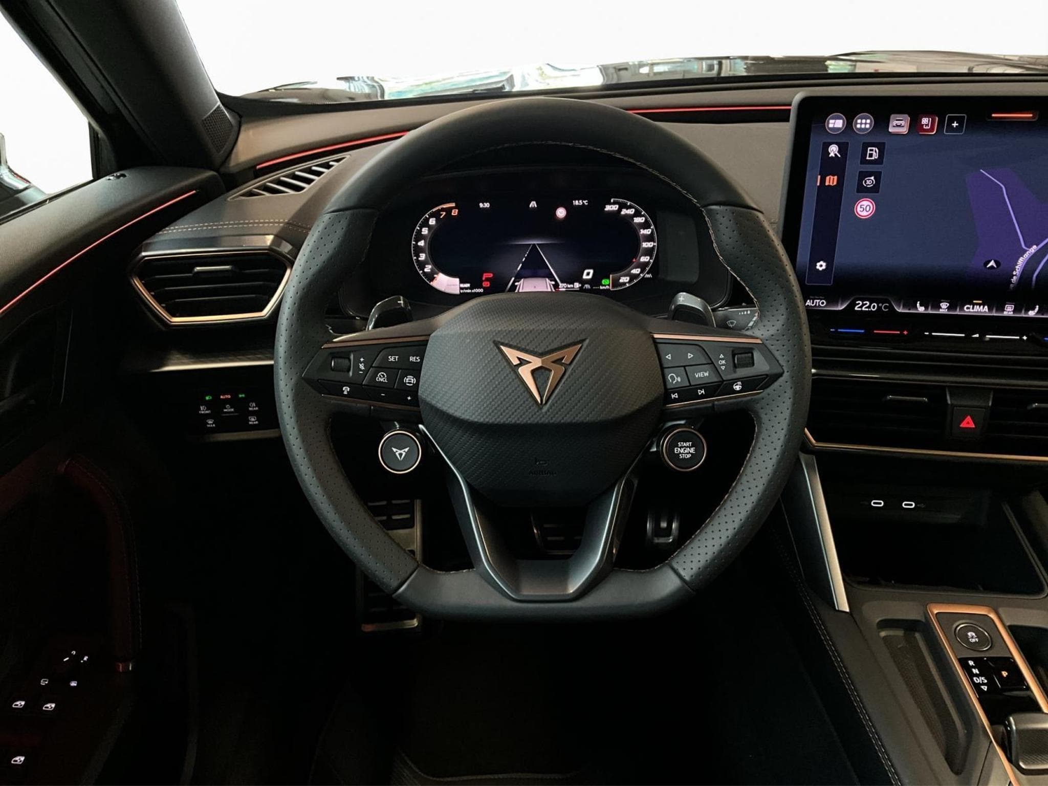 Cupra Formentor Dynamic-Design+DSG+Sennheiser+Pure-Performance+Pano+LM19 (2024) - Foto 10
