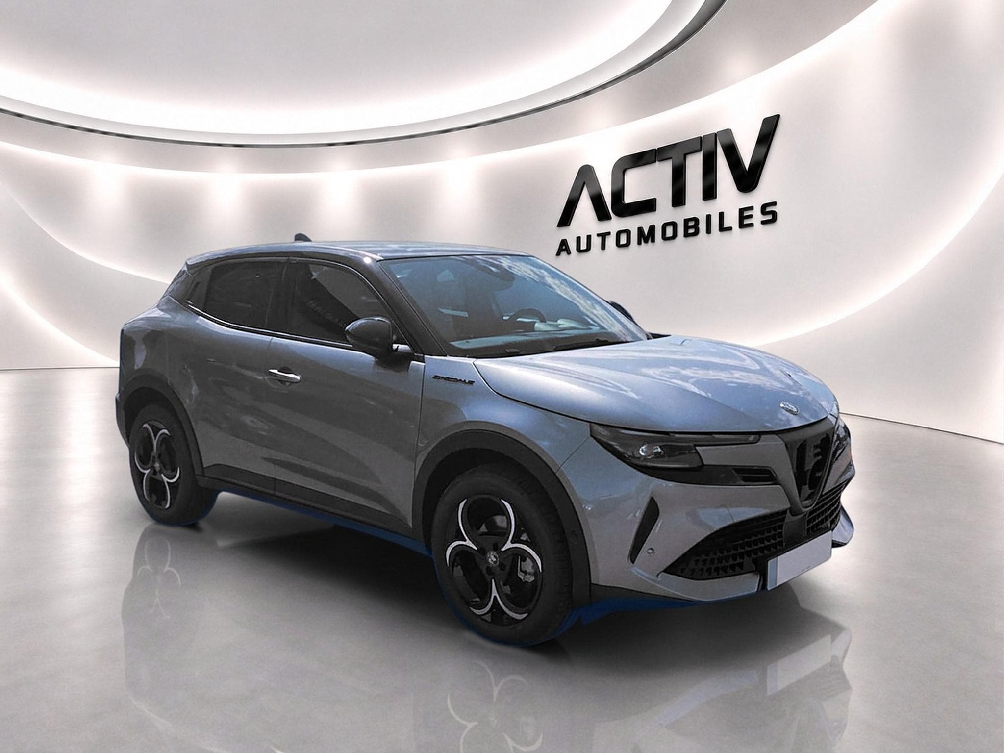 Alfa-Romeo JUNIOR 1.2 IBRIDA 145 SPECIALE E-DCT6 (2026) - Foto 3