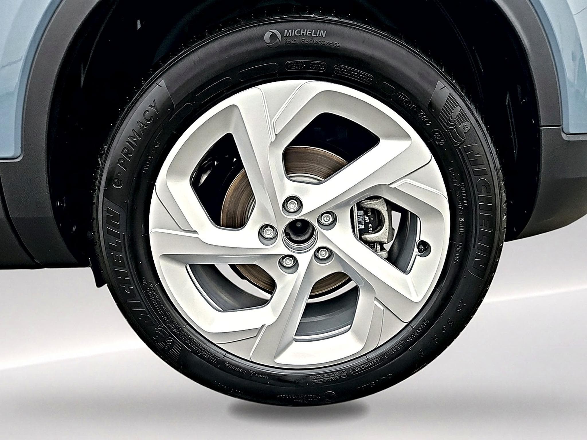 Citroën C5 AIRCROSS 1.2 HYBRIDE 145 PLUS E-DCS6 (2024) - Photo 9