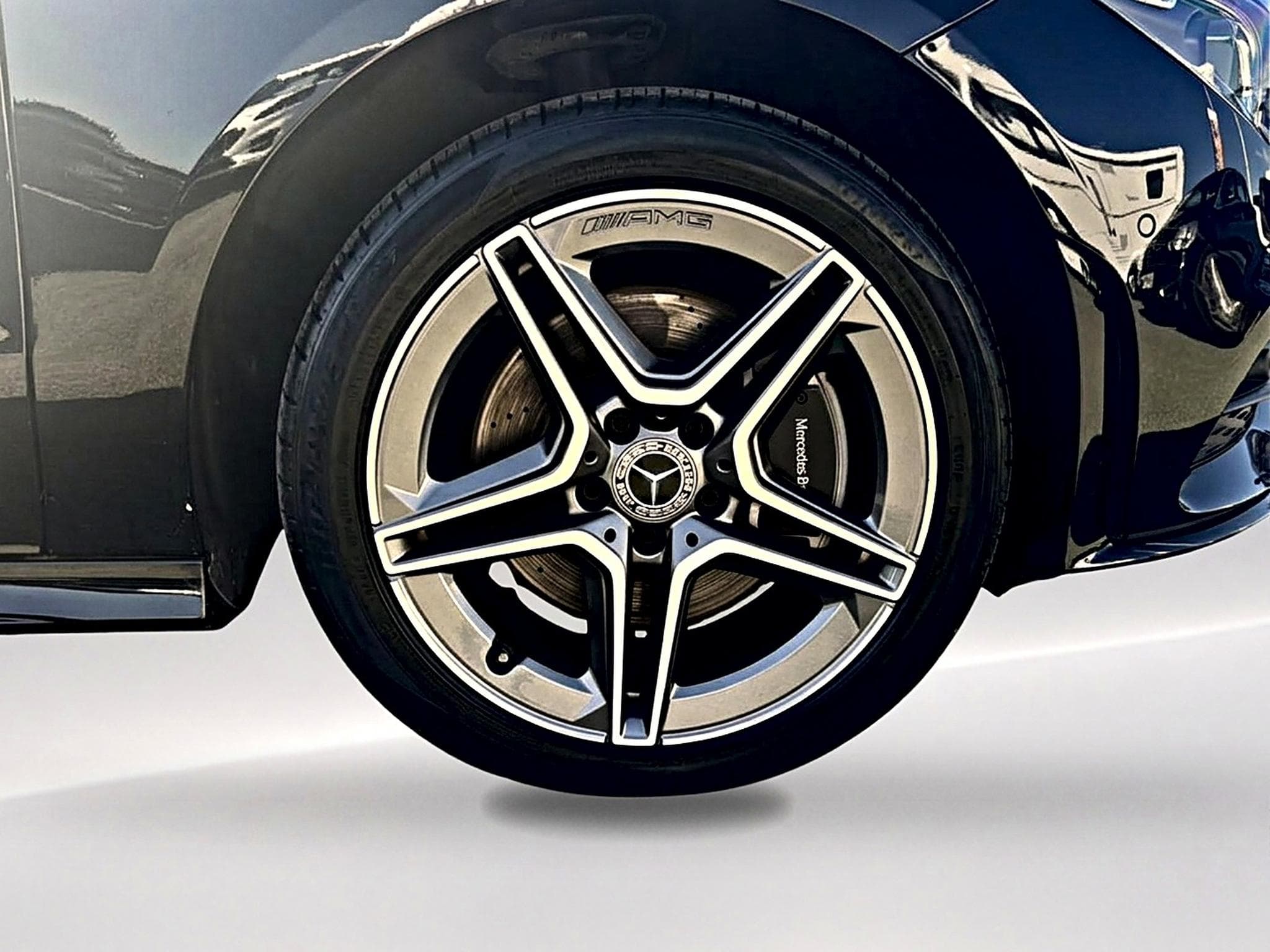 Mercedes CLA 250 E 262 AMG LINE 8G-DCT (2022) - Foto 9