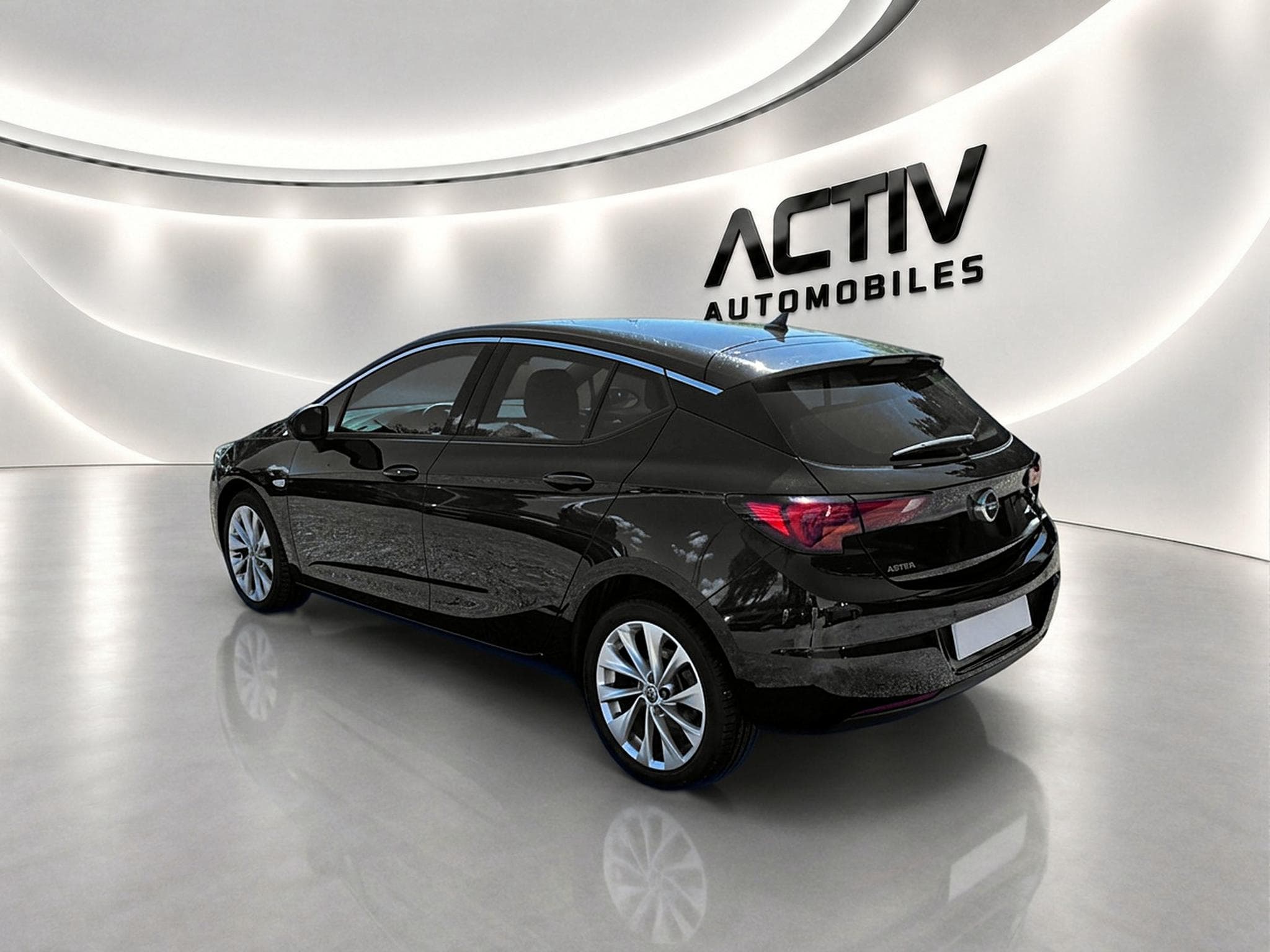 Opel ASTRA 1.4 TURBO 125 ELITE (2019) - Photo 5