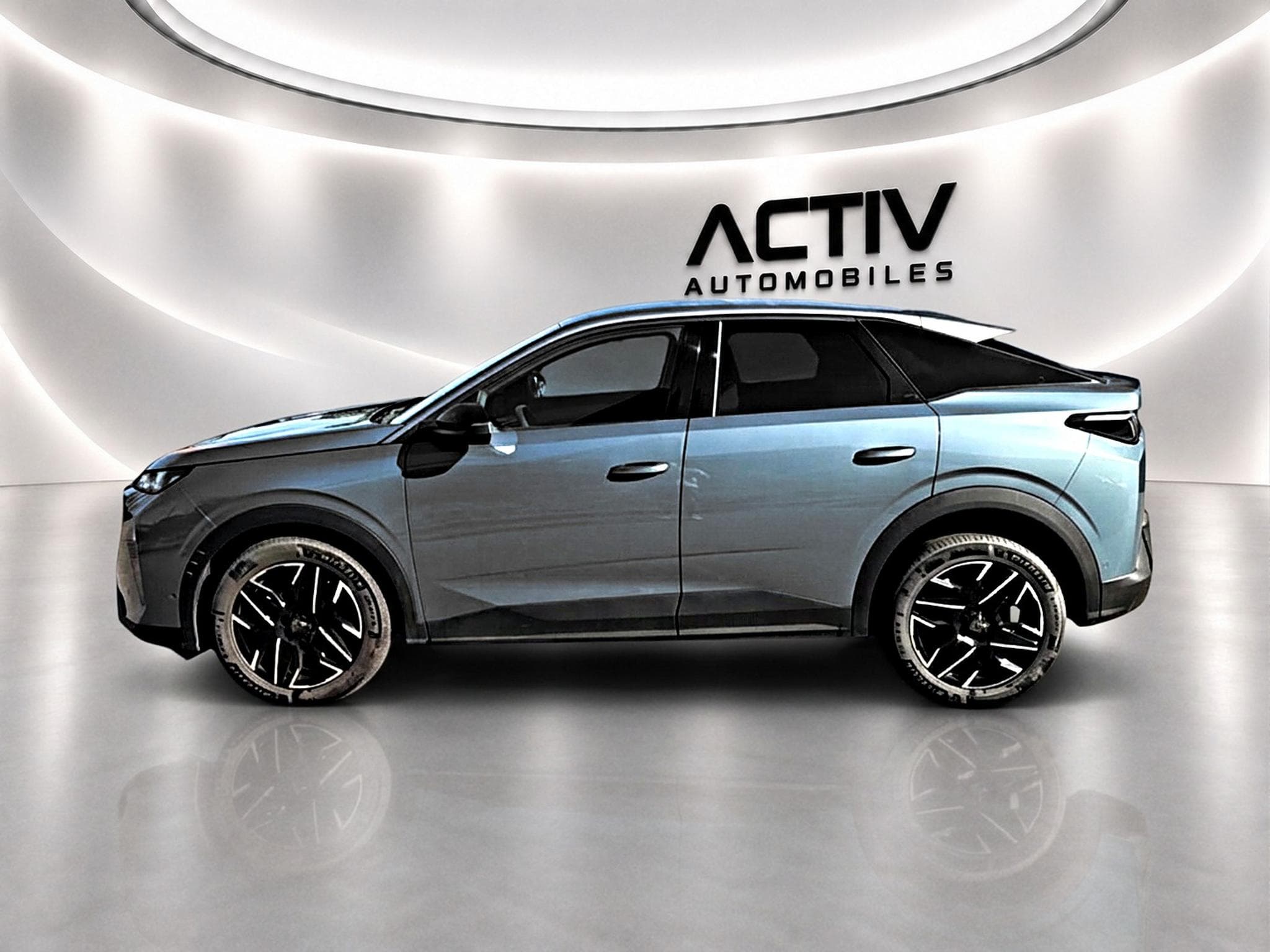 Peugeot 3008 1.2 HYBRID 145 ALLURE E-DCS6 (2025) - Photo 7