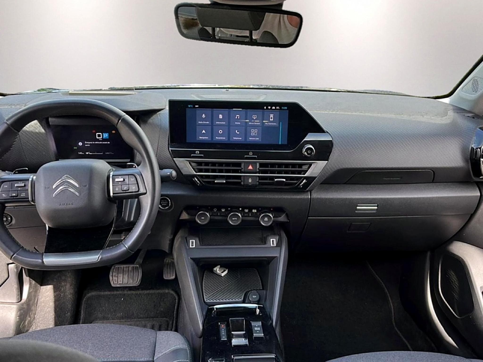 Citroën C4 1.5 BLUEHDI 130 MAX AUTOMATIQUE (2024) - Photo 10