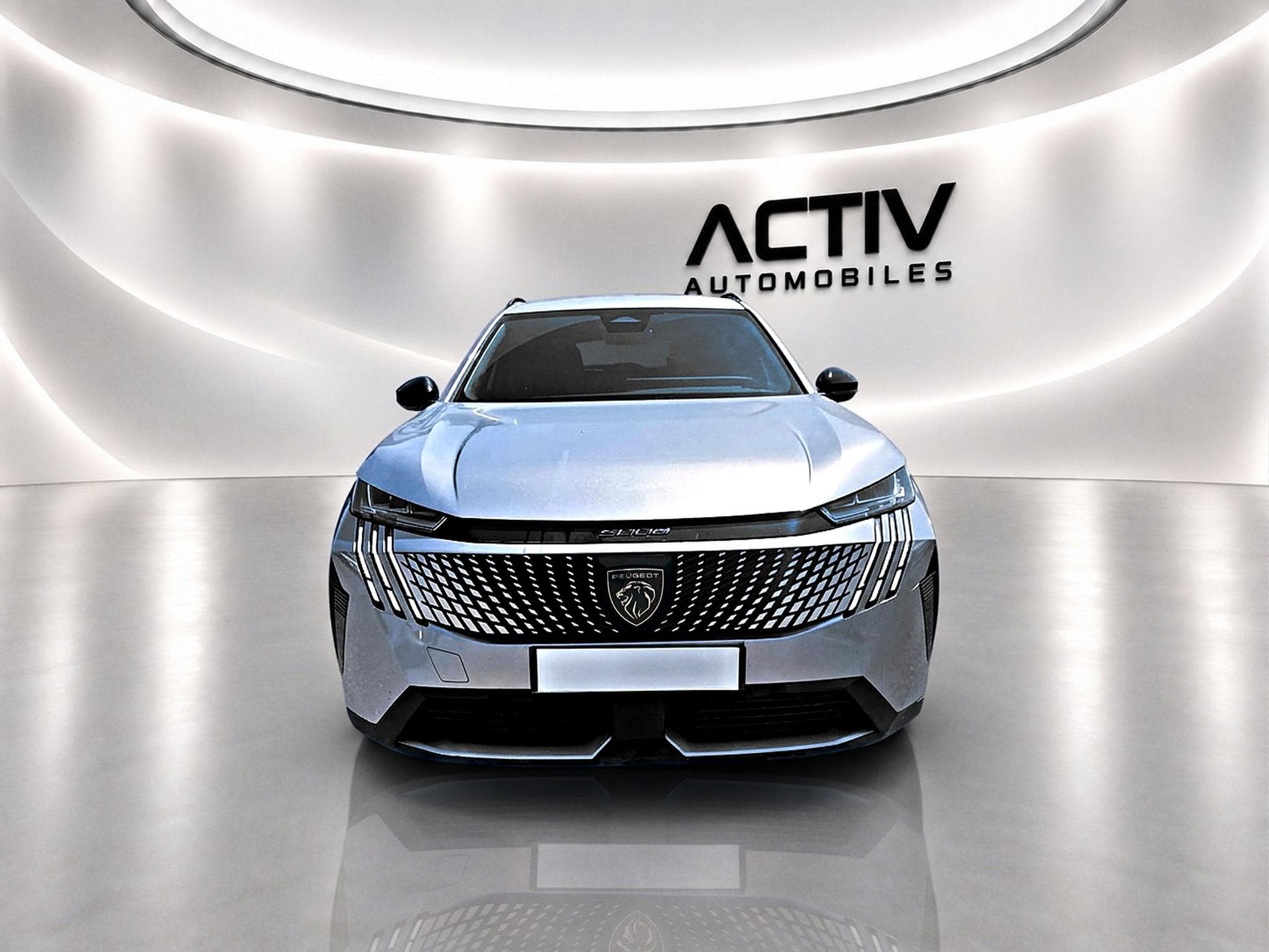 Peugeot 5008 HYBRID 145 ALLURE E-DCS6 (2025) - Foto 2