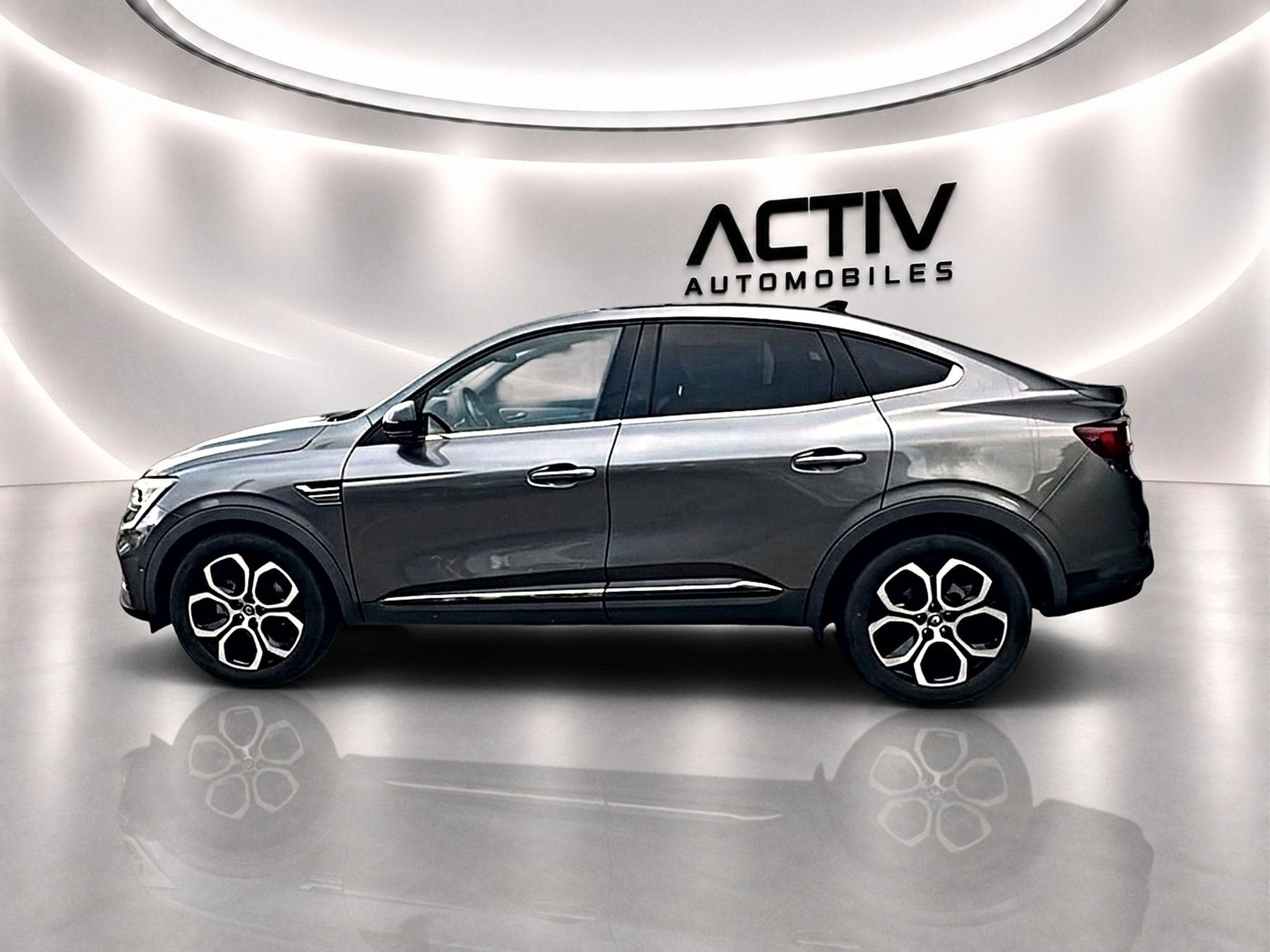 Renault ARKANA 1.6 E-TECH HYBRIDE 145 TECHNO (2022) - Foto 7