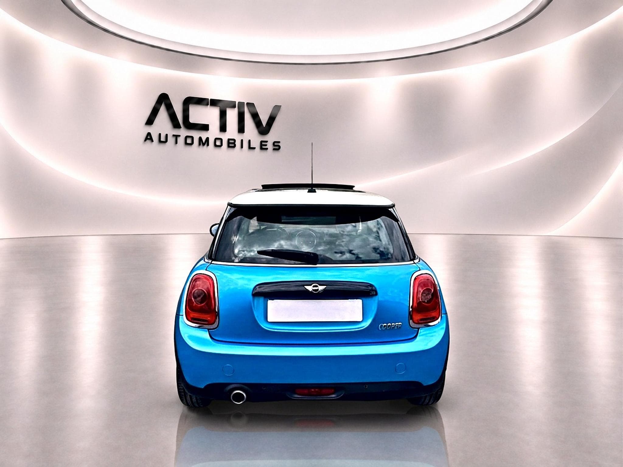 Mini Cooper COOPER 136 (2015) - Photo 6