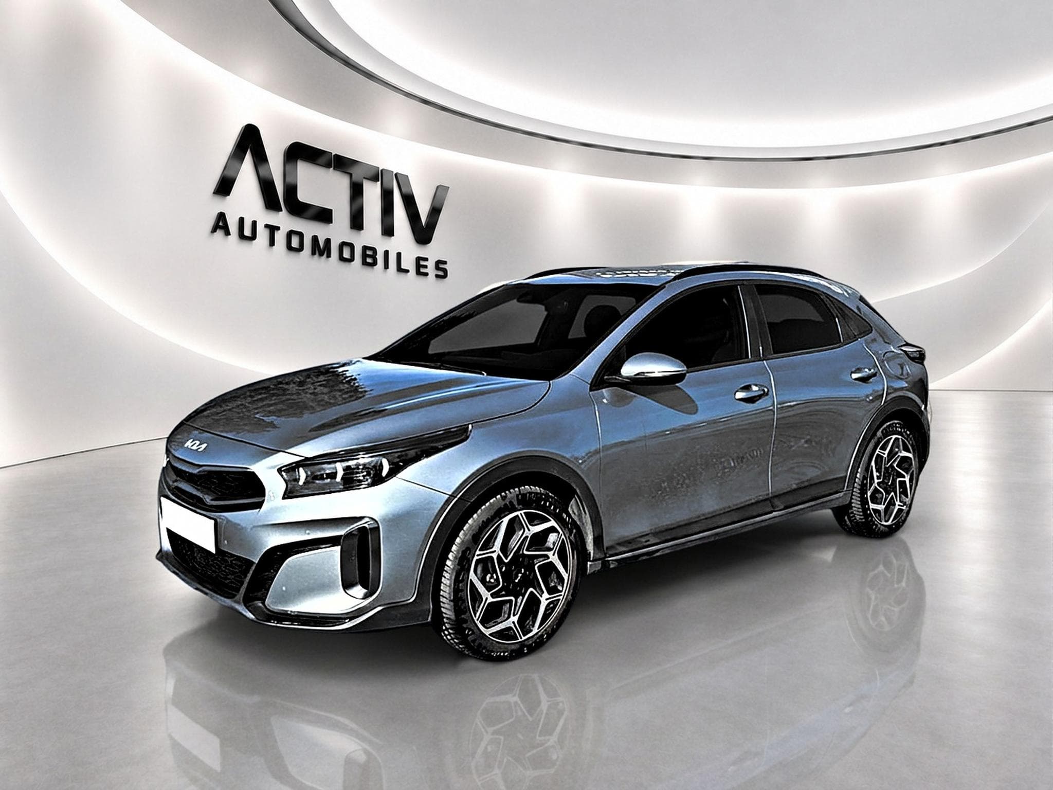 Kia XCEED 1.5 T-GDI 140 GT-LINE PREMIUM DCT7 (2024) - Photo 1