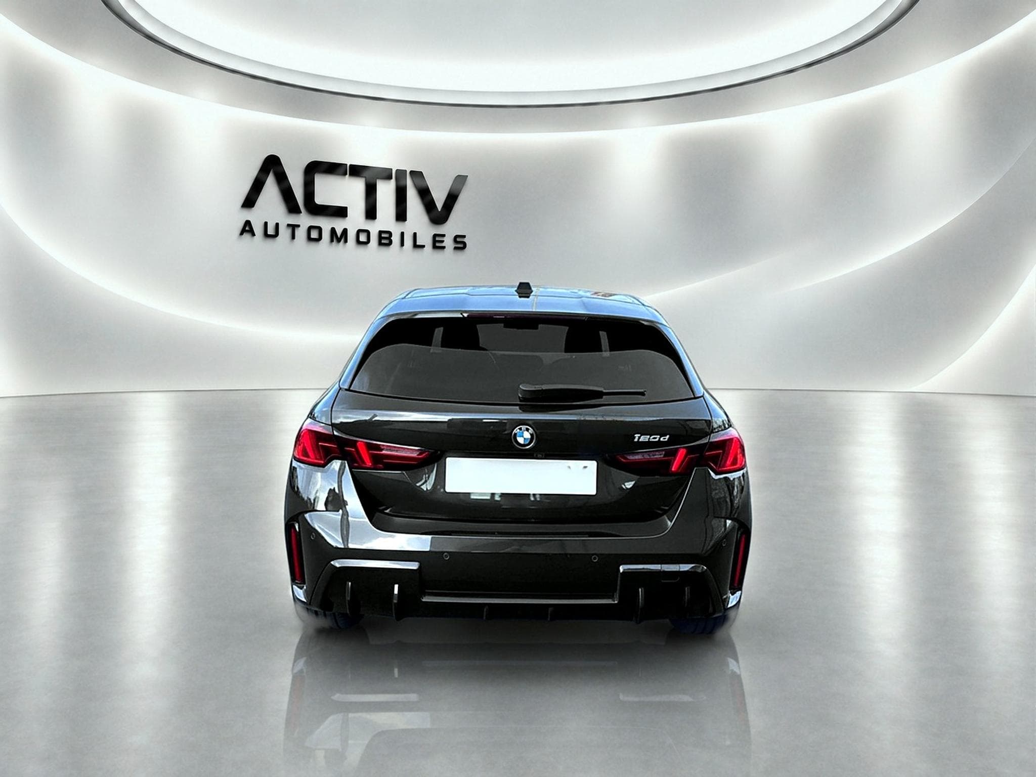 Bmw SERIE 1 (F70) 120DA 163 M SPORT DESIGN DKG7 (2024) - Photo 6