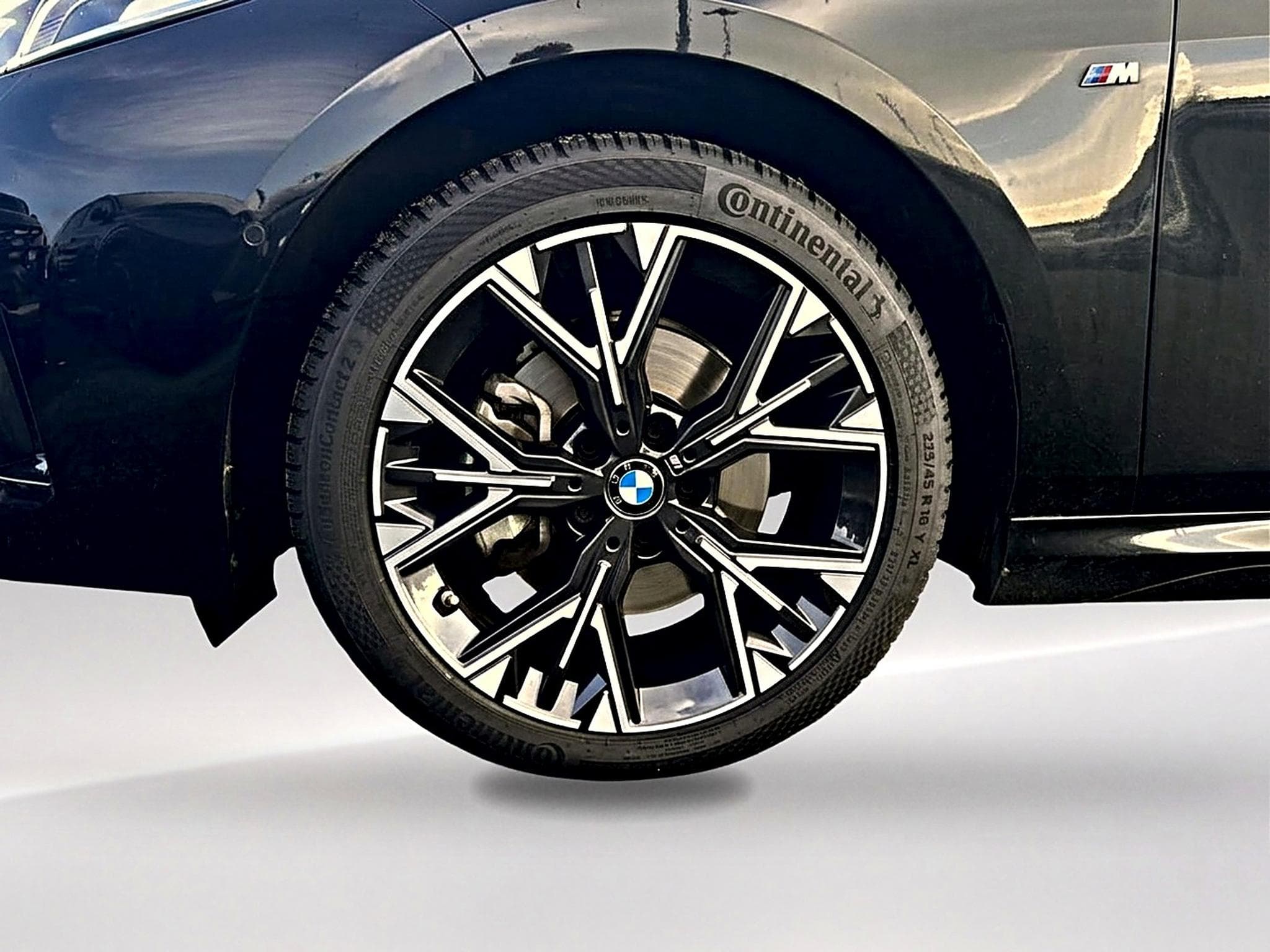 Bmw SERIE 1 (F70) 120DA 163 M SPORT DESIGN DKG7 (2024) - Photo 9