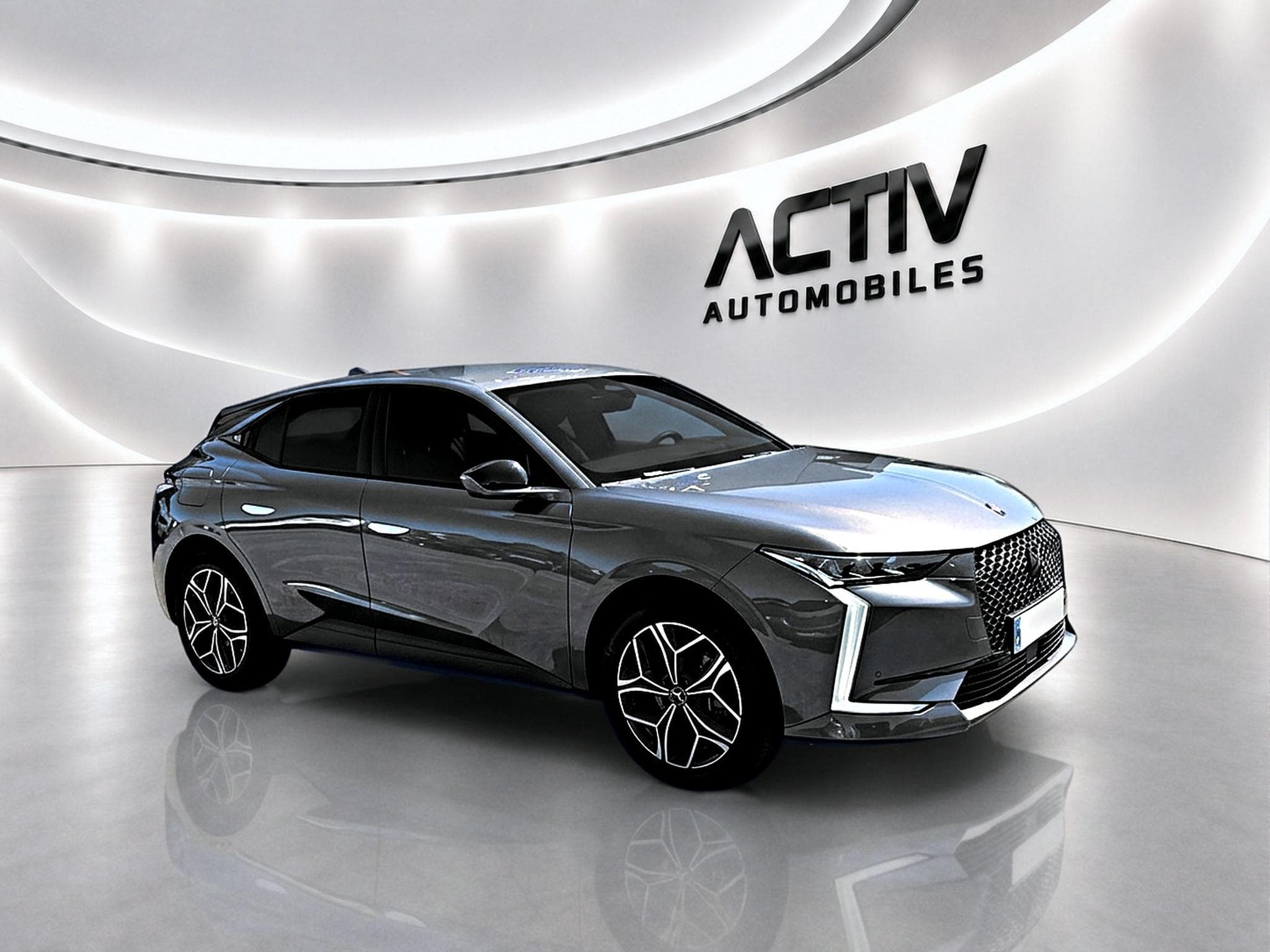 DS Automobiles DS4 E-TENSE 225 PERFORMANCE LINE + (2023) - Foto 3