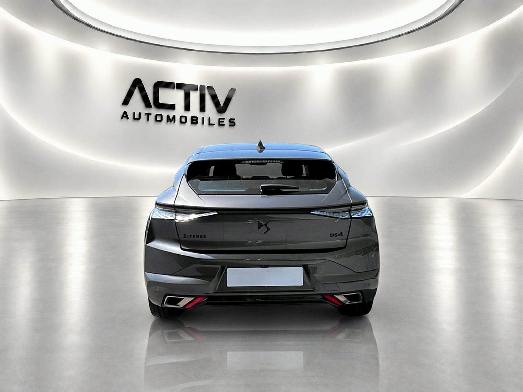 DS Automobiles DS4 E-TENSE 225 PERFORMANCE LINE + (2023) - Foto 6