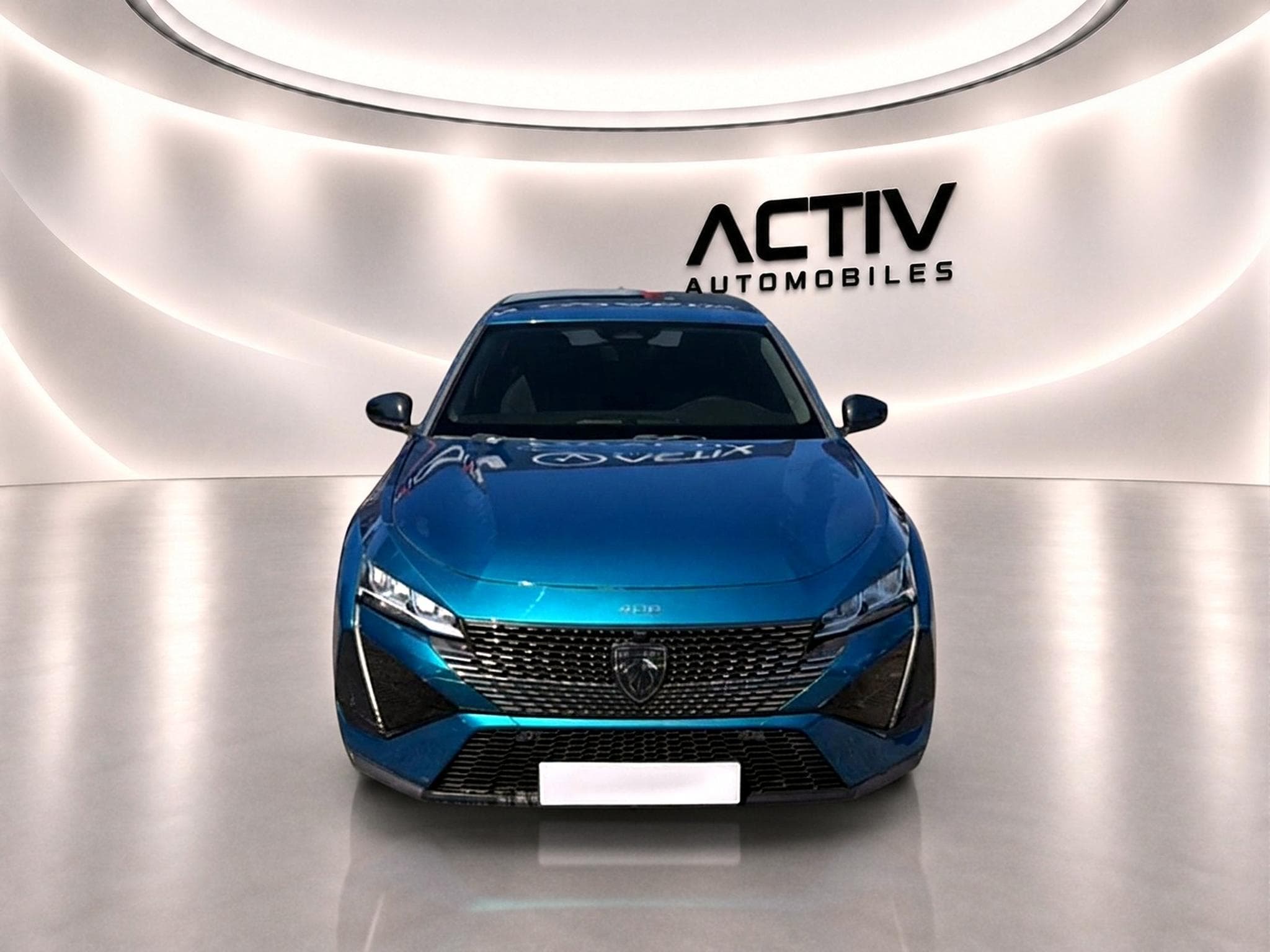 Peugeot 408 HYBRID 145 ALLURE E-DCS6 (2025) - Photo 2
