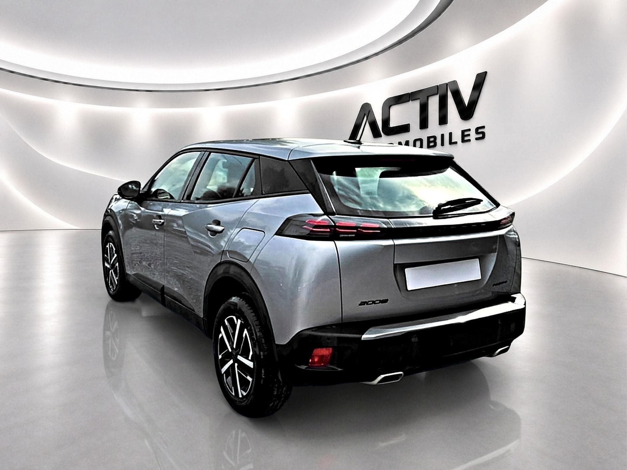 Peugeot 2008 1.2 HYBRID 145 STYLE E-DCS6 (2025) - Photo 5