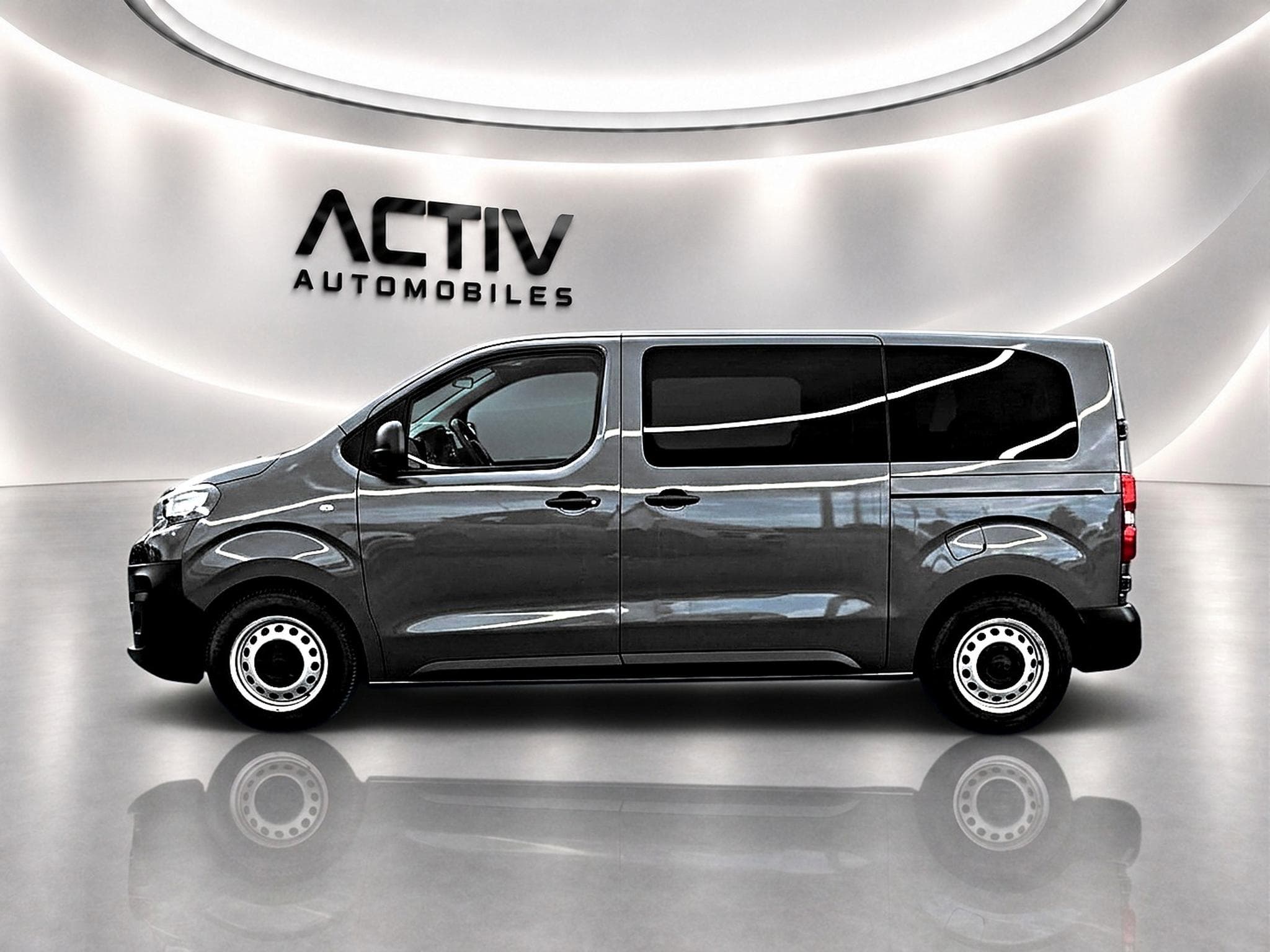 Peugeot TRAVELLER 1.5 BLUEHDI 120 STANDARD BUSINESS 9PL (2020) - Foto 4