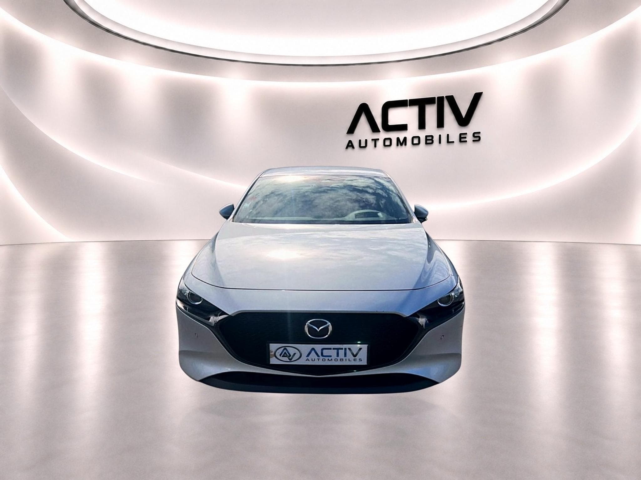 Mazda Mazda3 2.0 E-SKYACTIV-G M-HYBRID 122 BUSINESS EXECUTIVE BVA 2022 (2023) - Photo 2