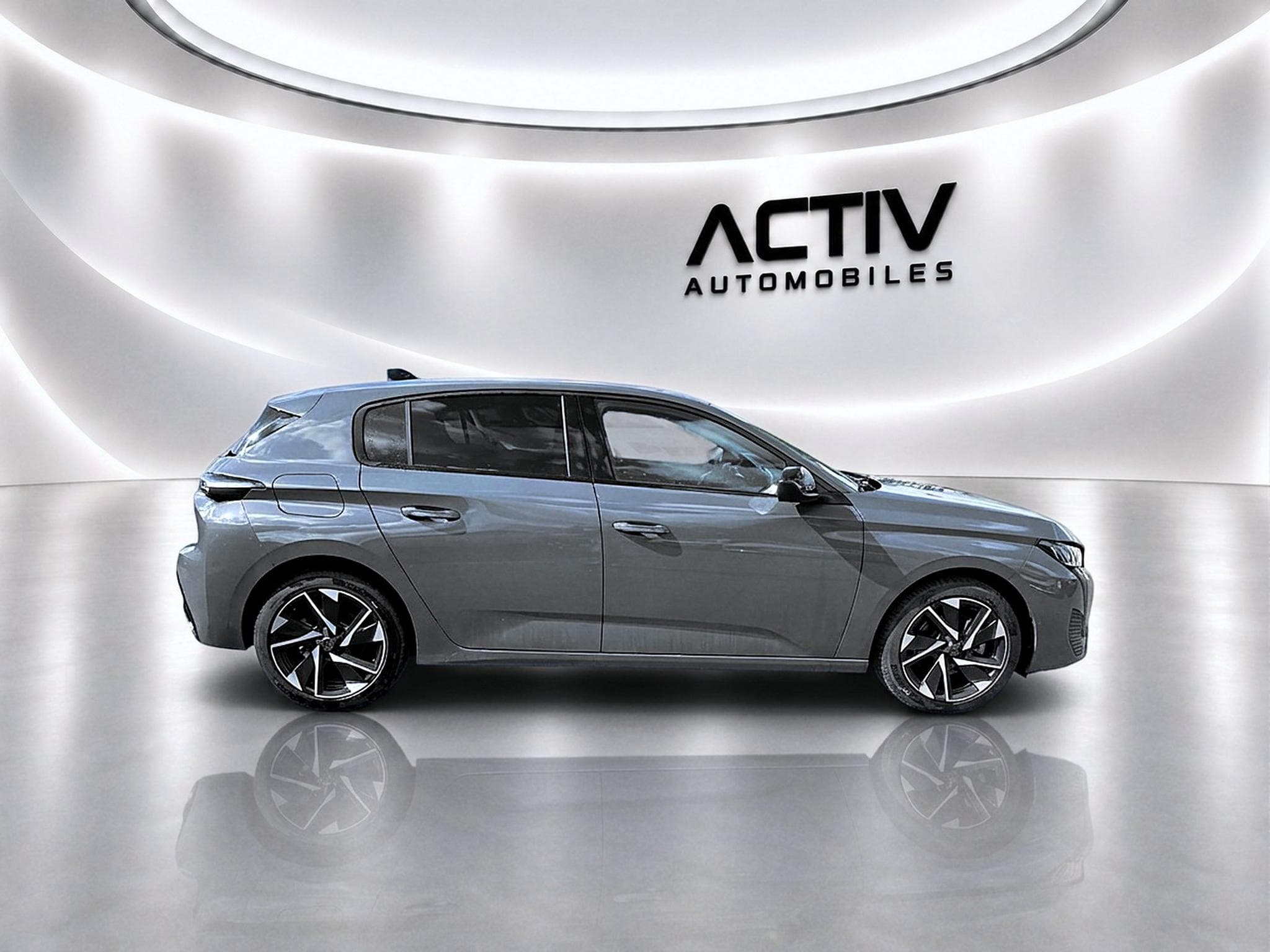 Peugeot 308 1.5 BLUEHDI 130 ALLURE EAT8 (2025) - Photo 8