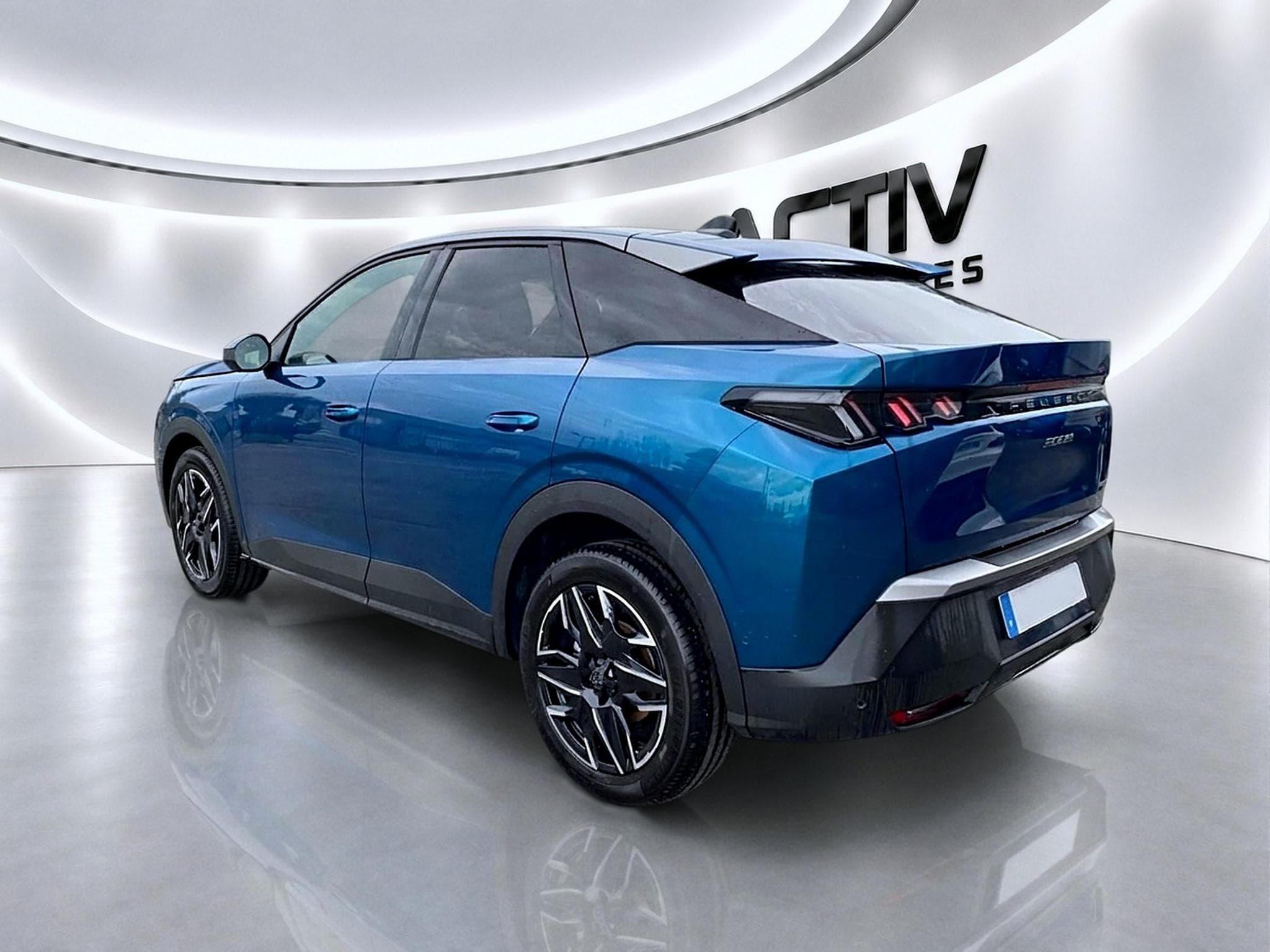 Peugeot 3008 1.2 HYBRID 145 ALLURE E-DCS6 (2025) - Photo 5